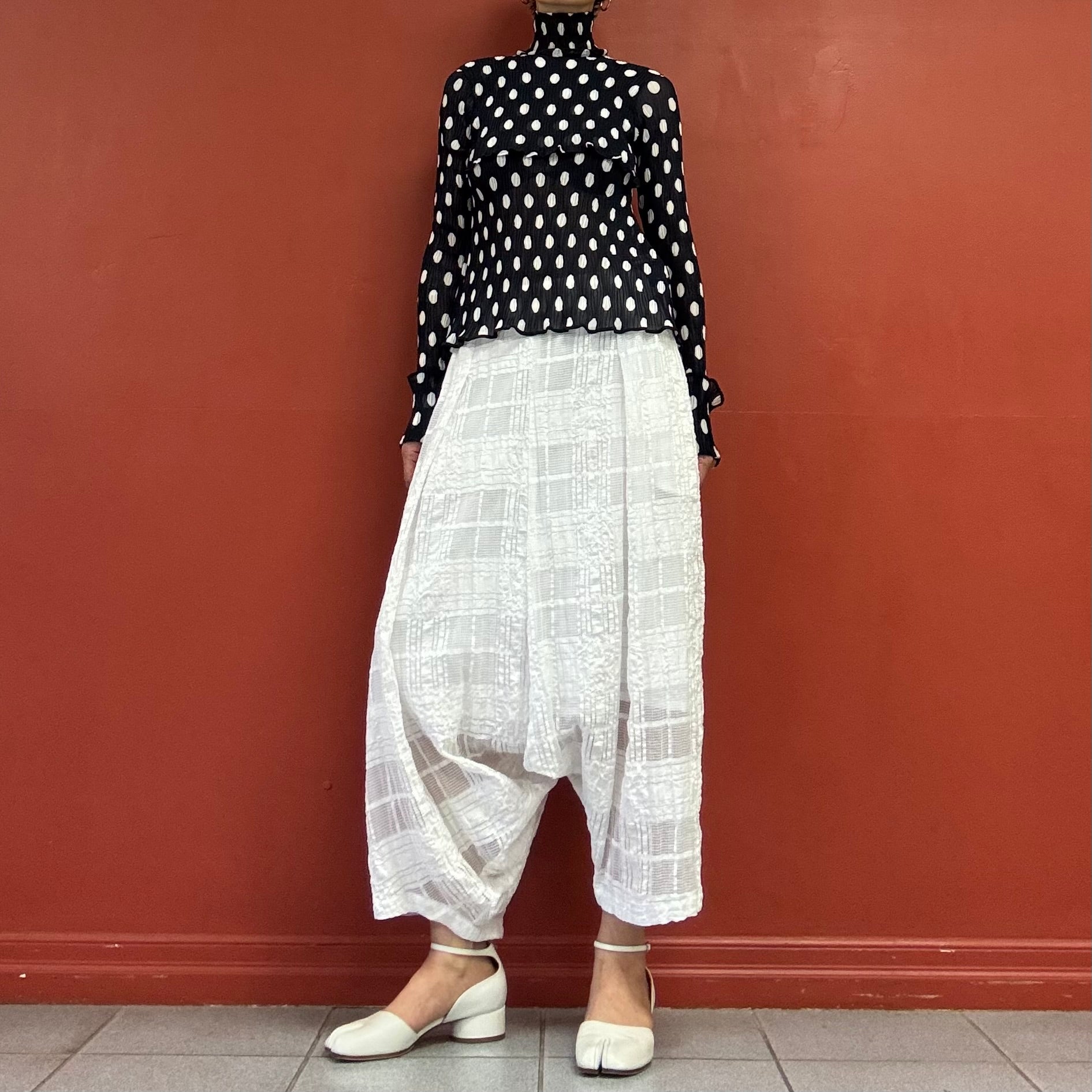 TARO HORIUCHI pleats tops