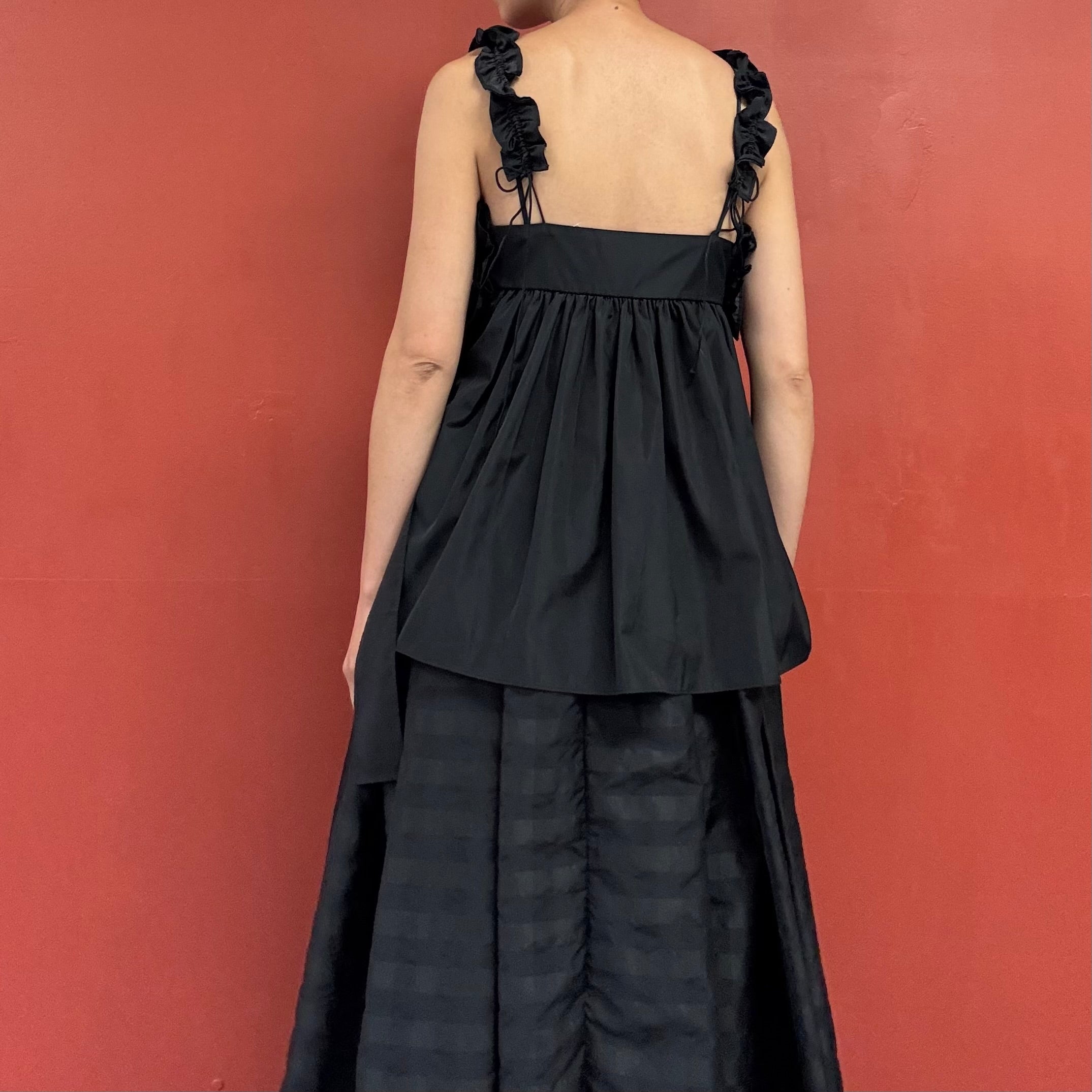 CECILIE BAHNSEN faille gia top