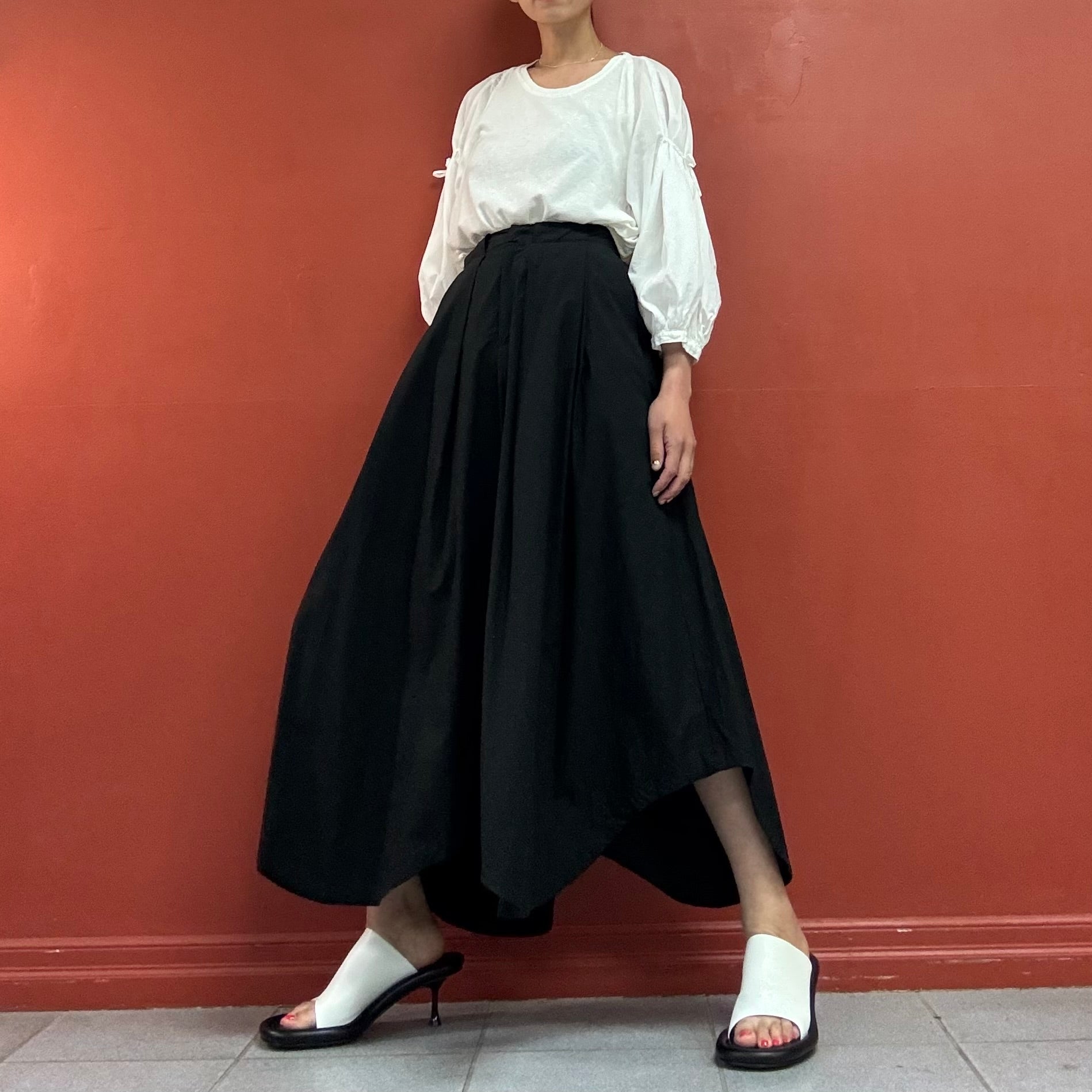 Wide cropped pants