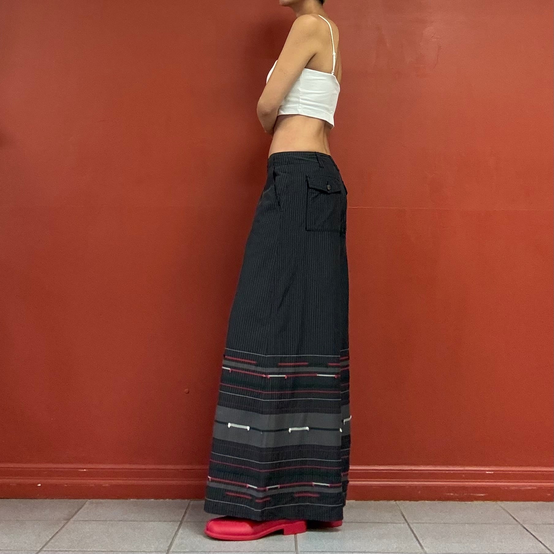 Wide pants made in Japan