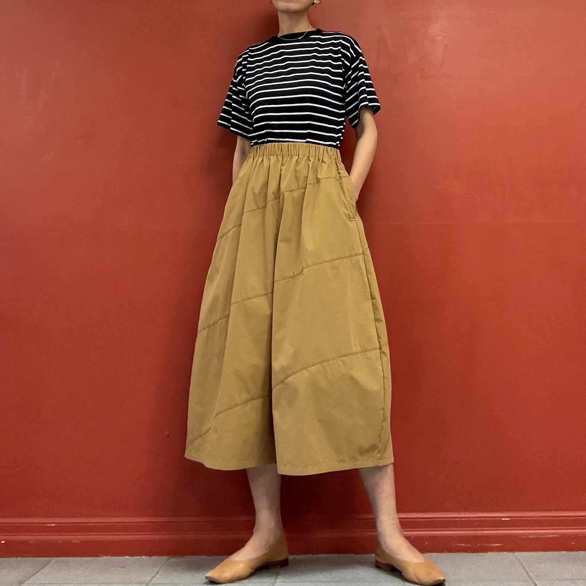 Cropped wide pants