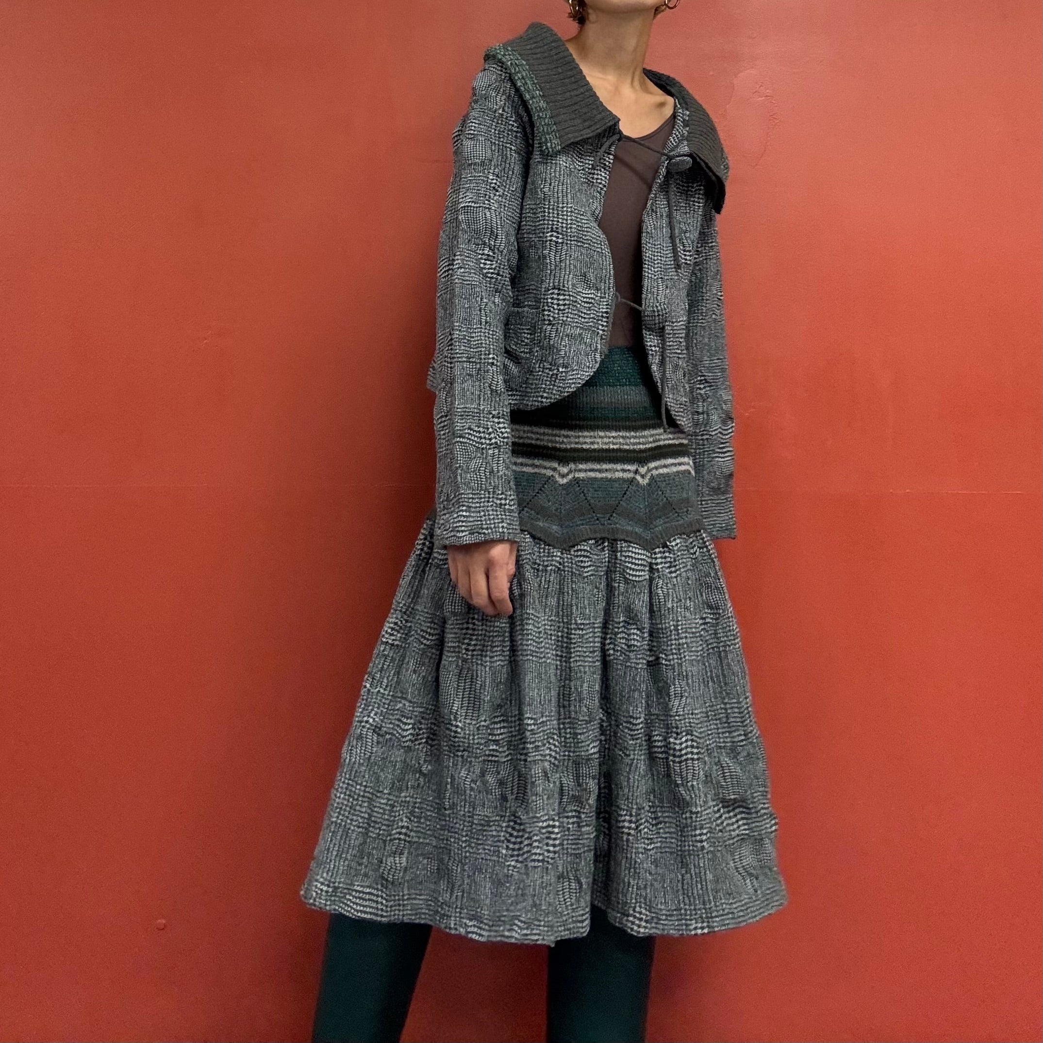 Wool skirt