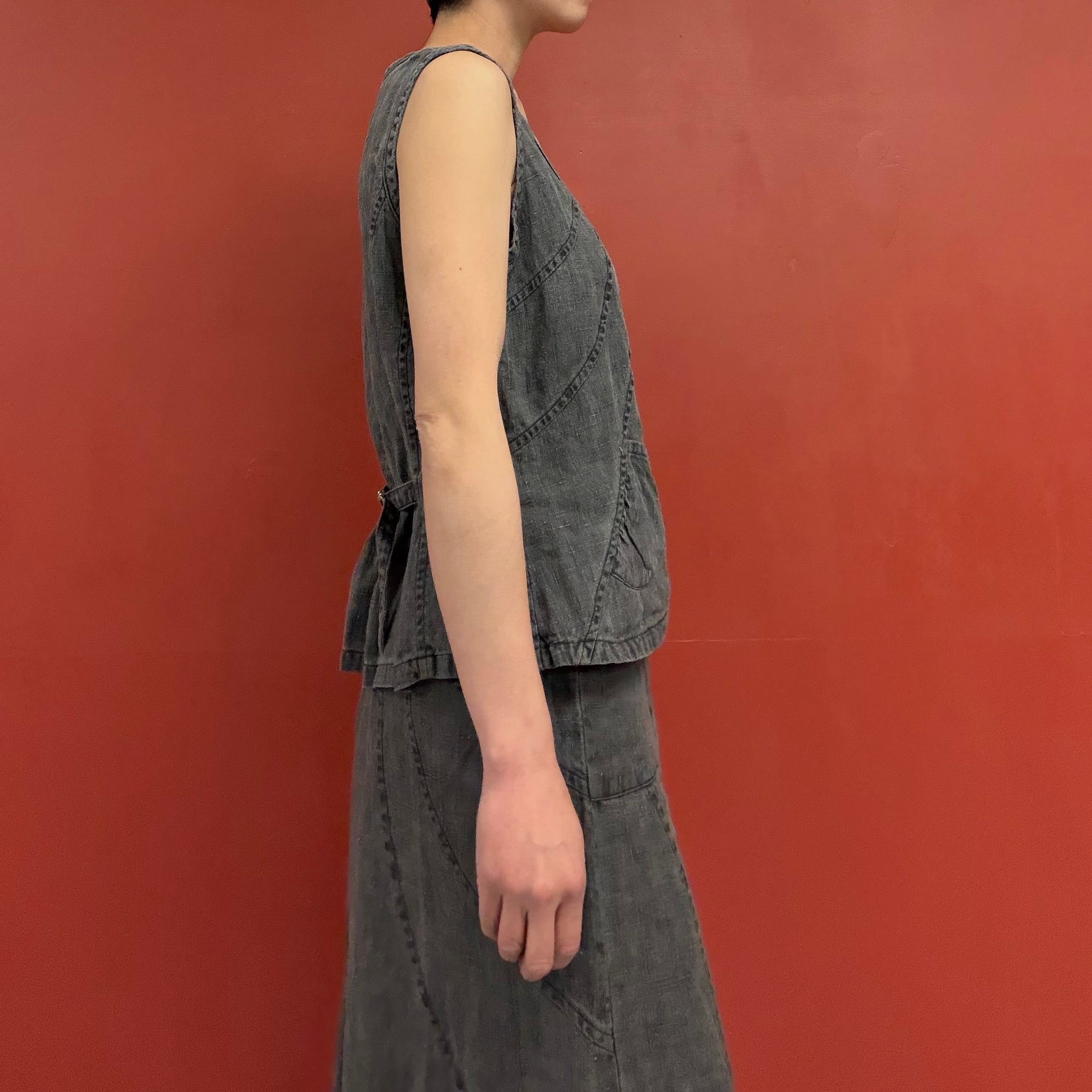 Linen vest