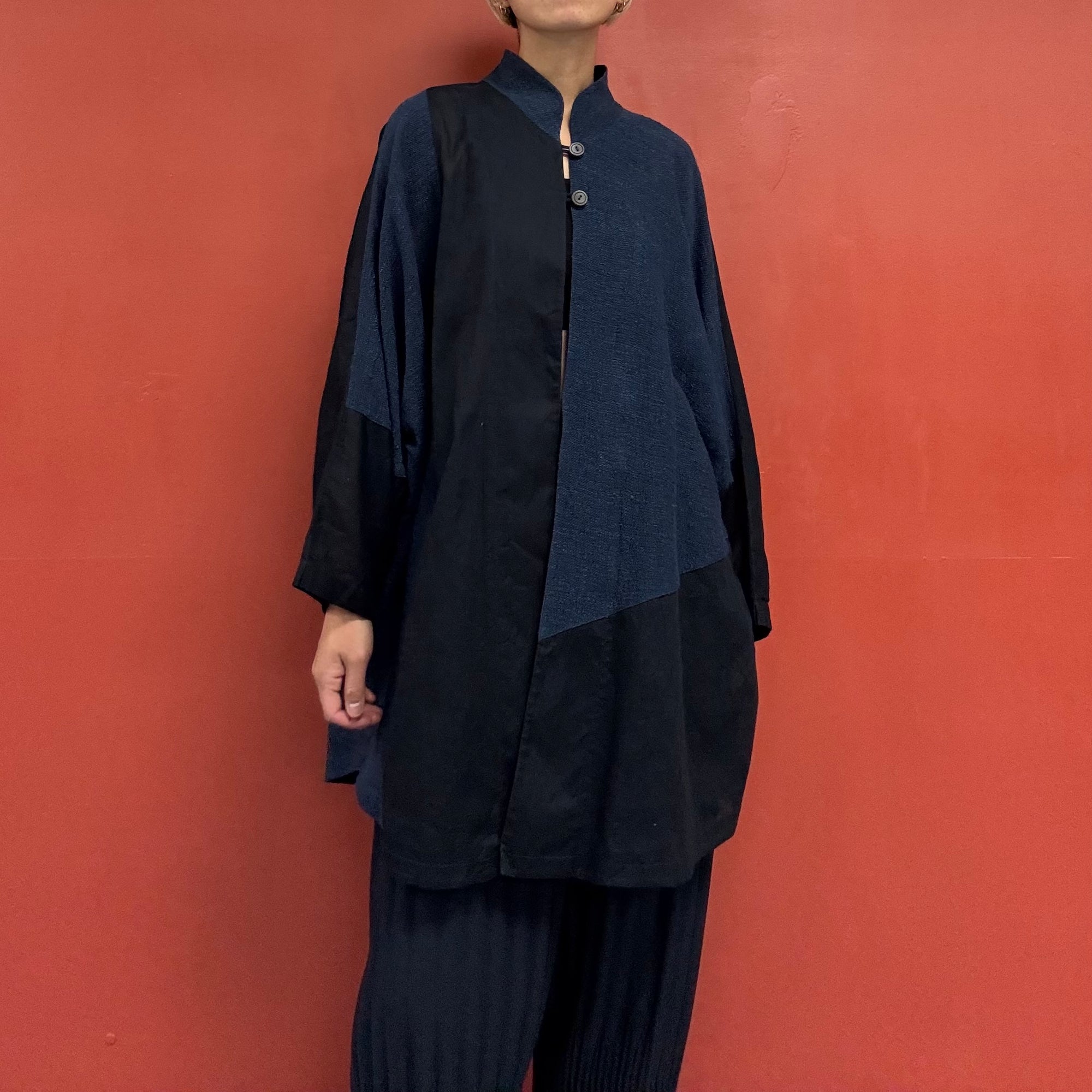 然 linen shirt