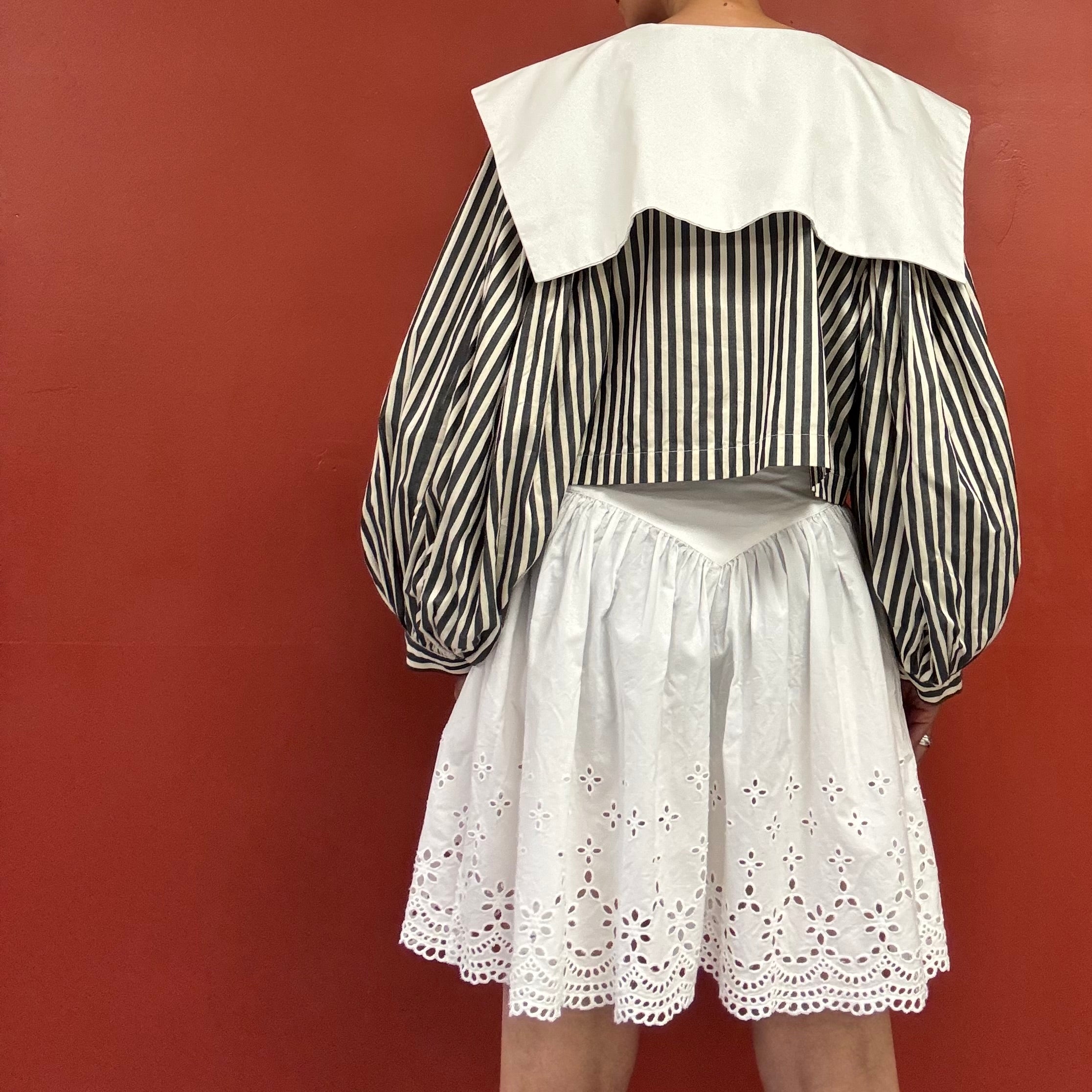 VAQUERA sailor collar blouse