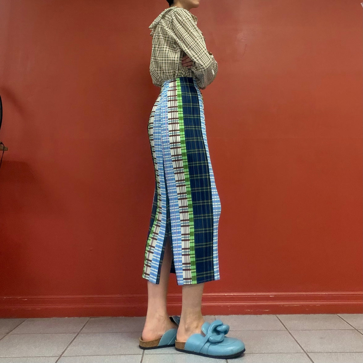 Check pattern pleats skirt
