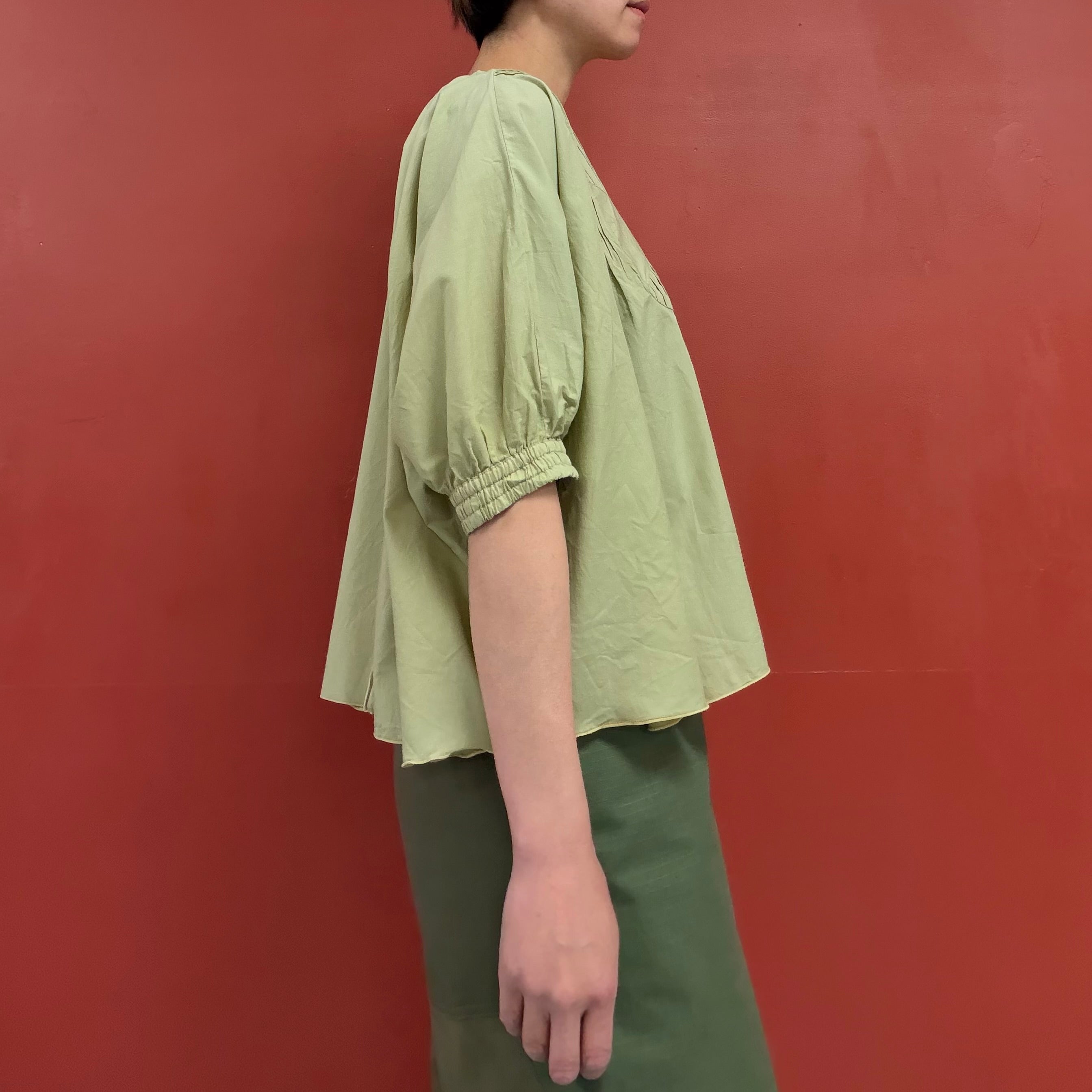 Airy cotton blouse with dolman sleeves