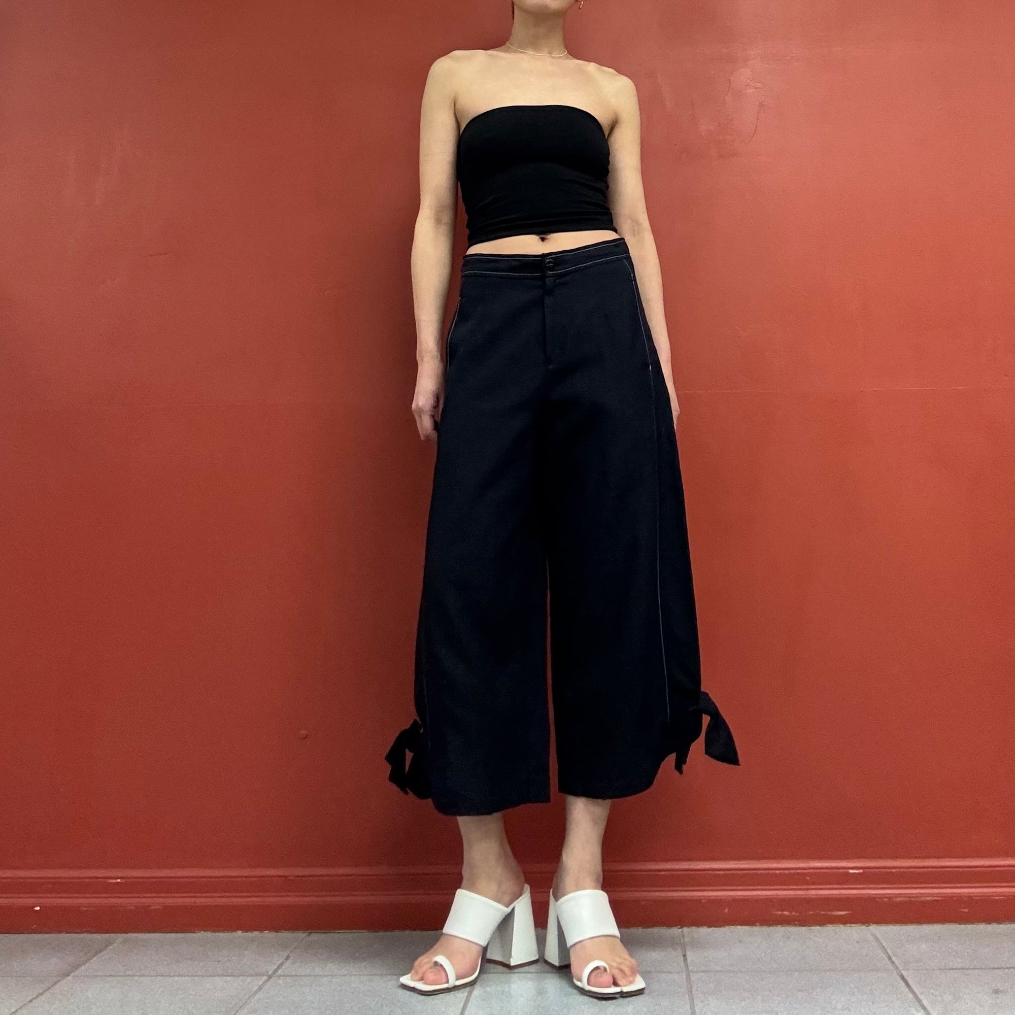 Cropped Pants