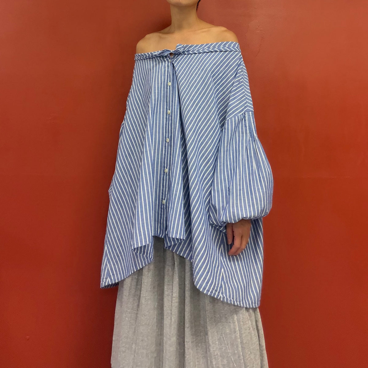Stripes blouse with puffy sleeves