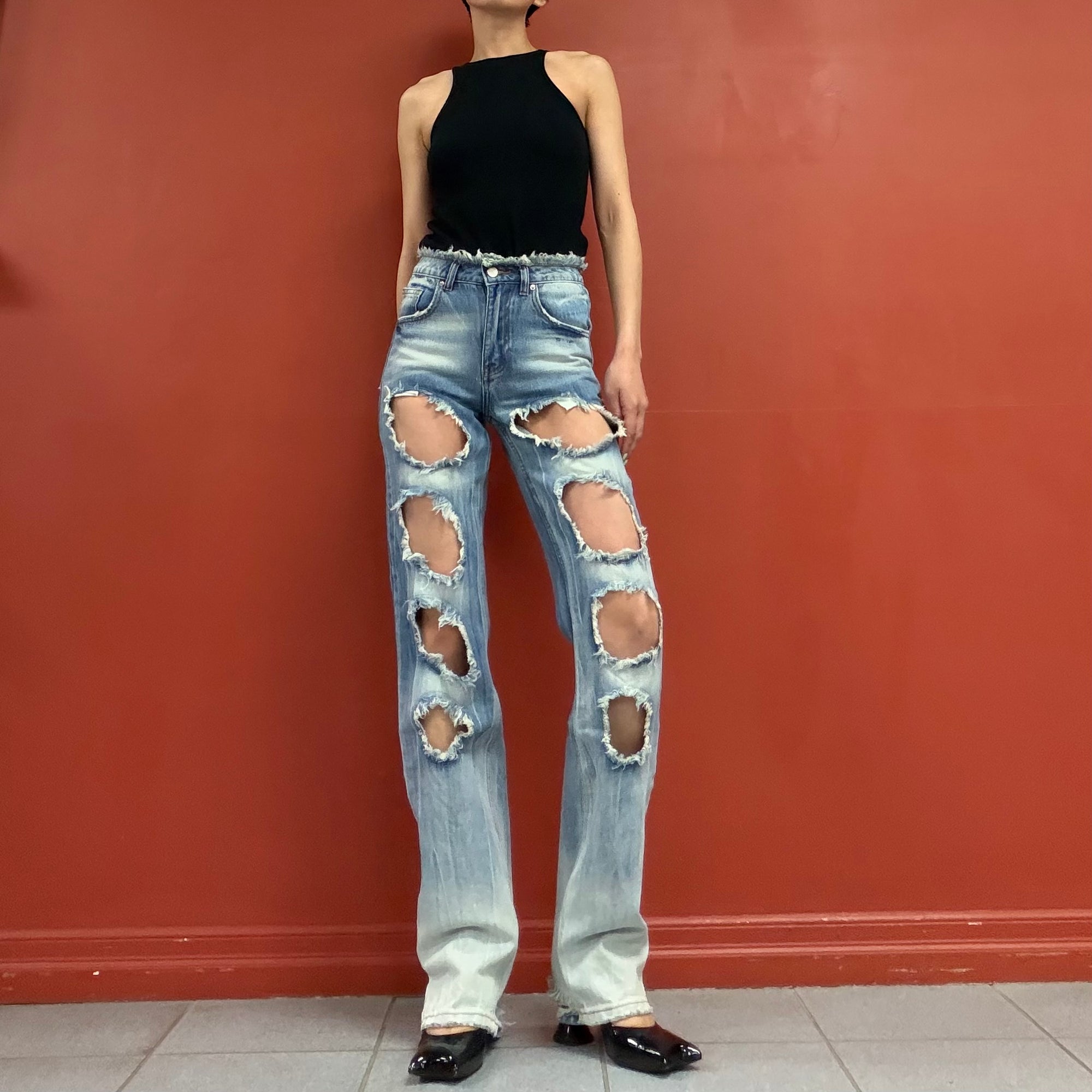 Rui damaged jeans
