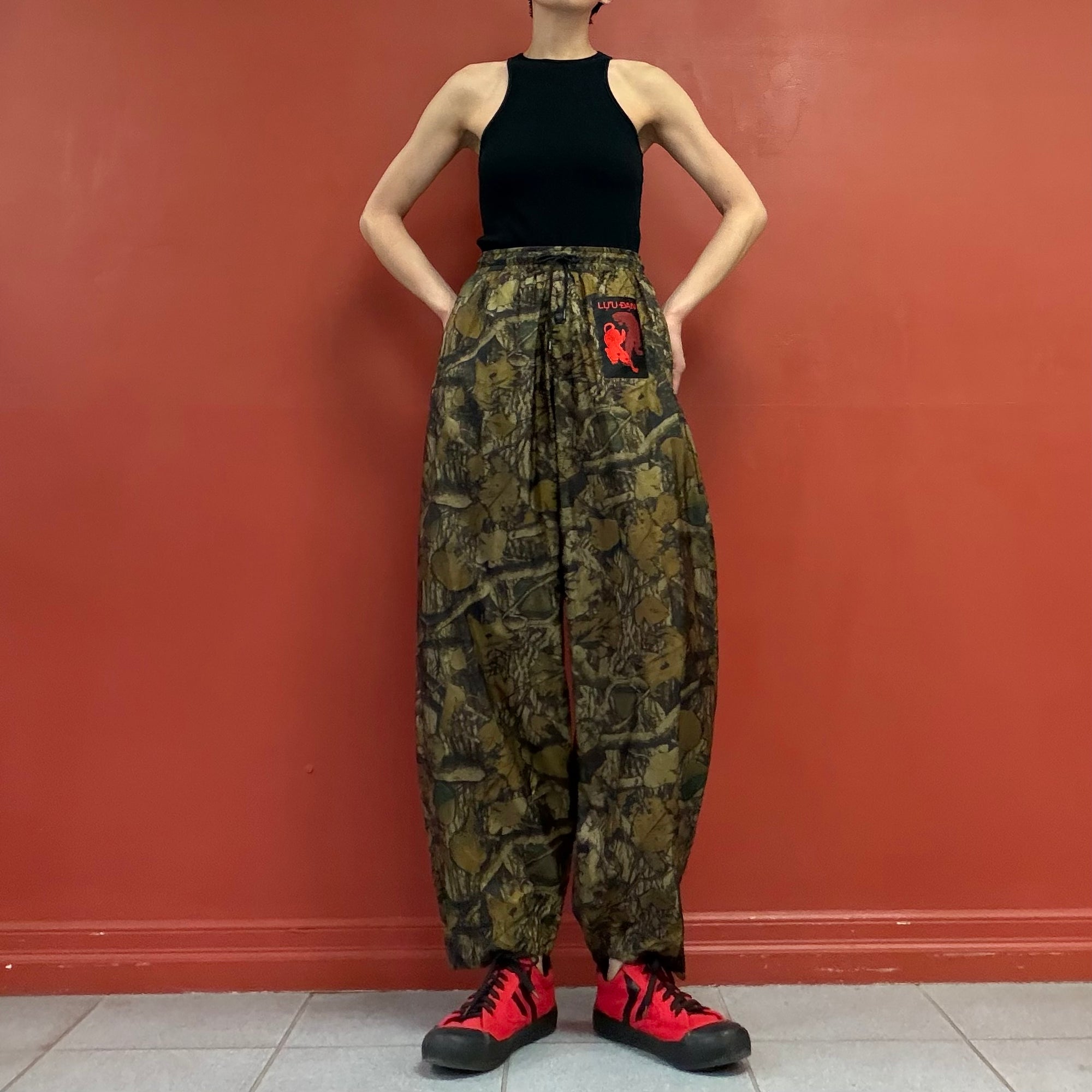 Light weight nylon pants