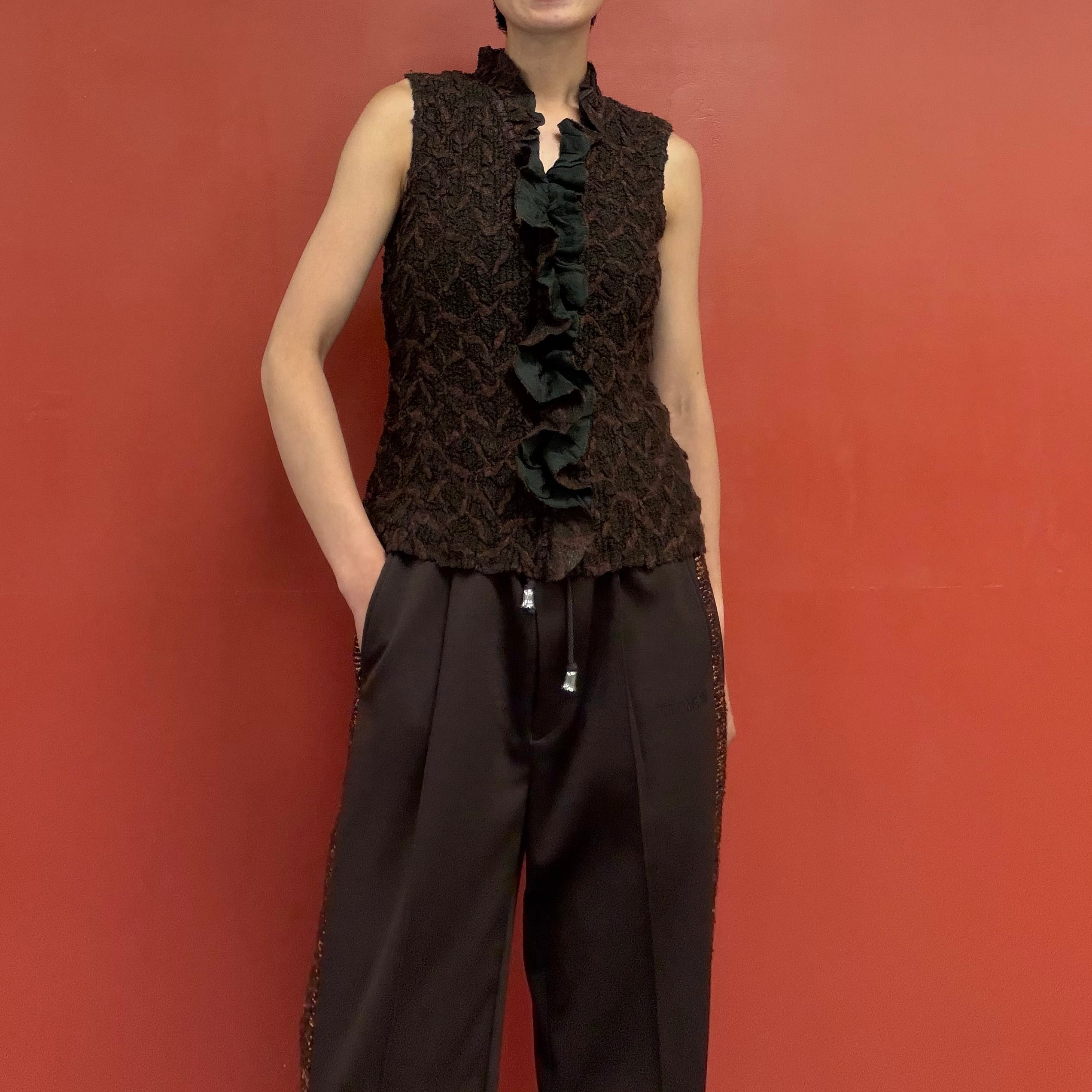 YOSHIKI HISHINUMA knit pleats top