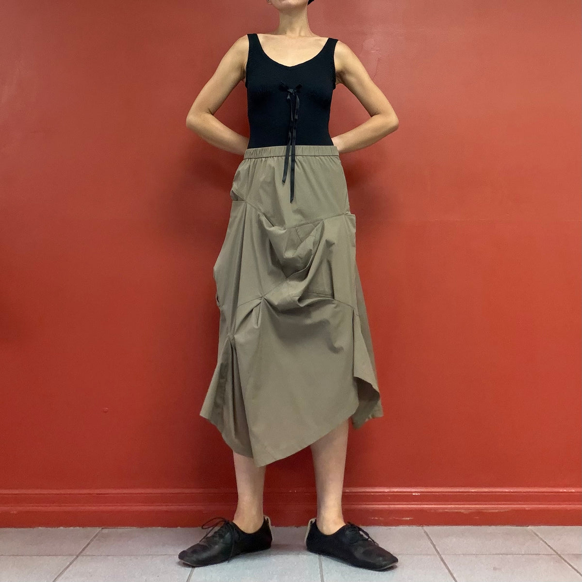 Khaki sculpture drape skirt