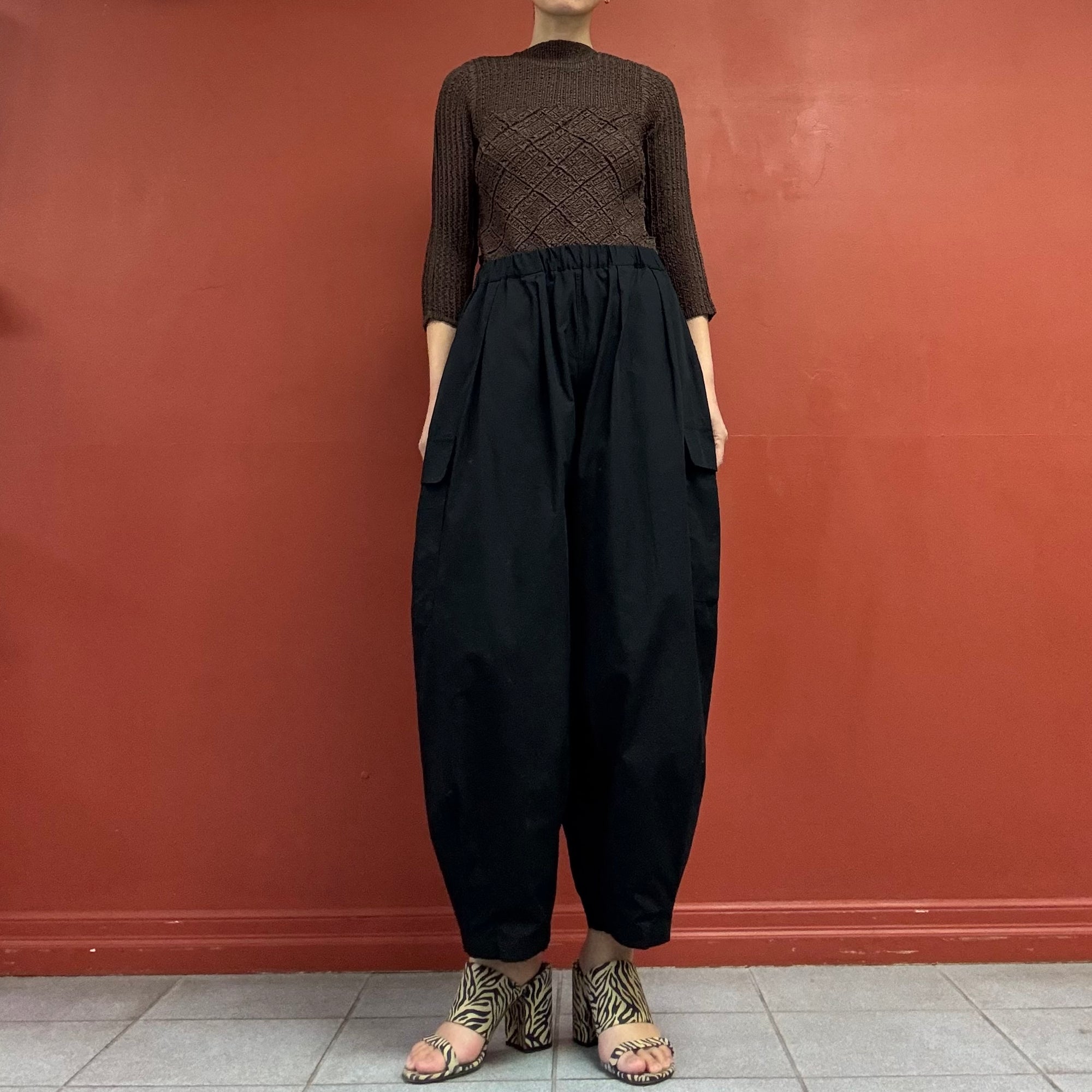 Curved Pants