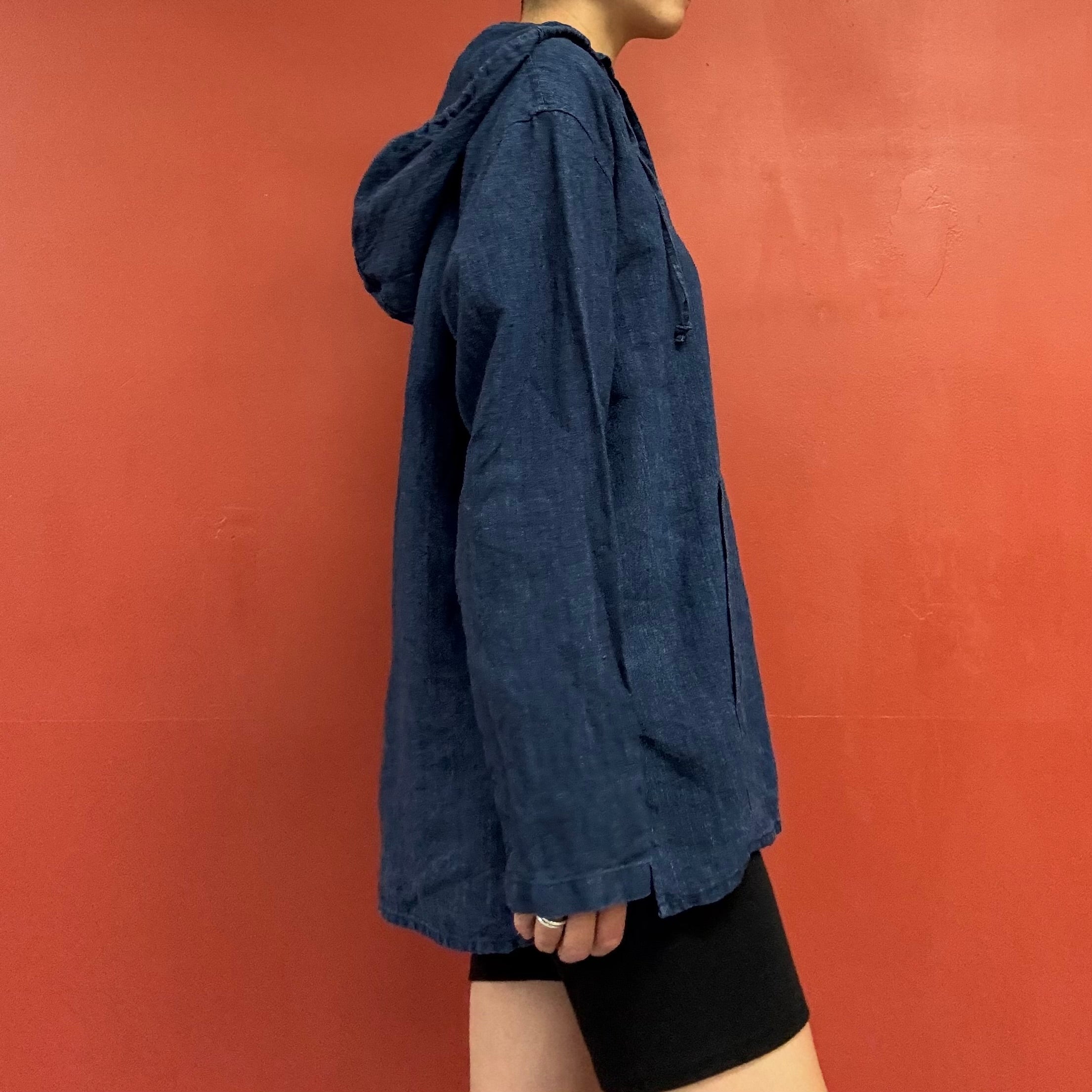 90s Hooded Pullover