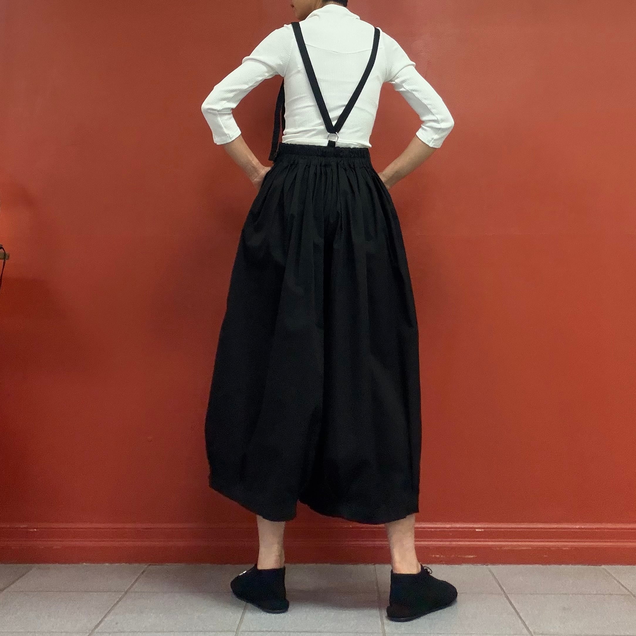 Apron balloon pants