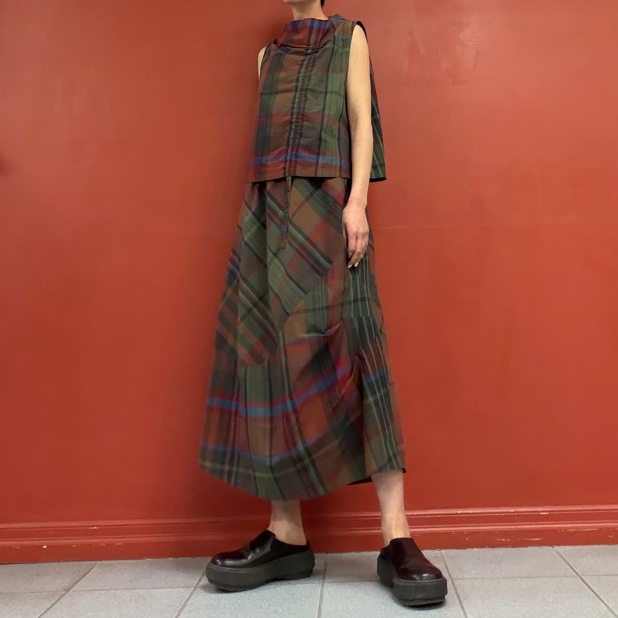 JI U abstract skirt