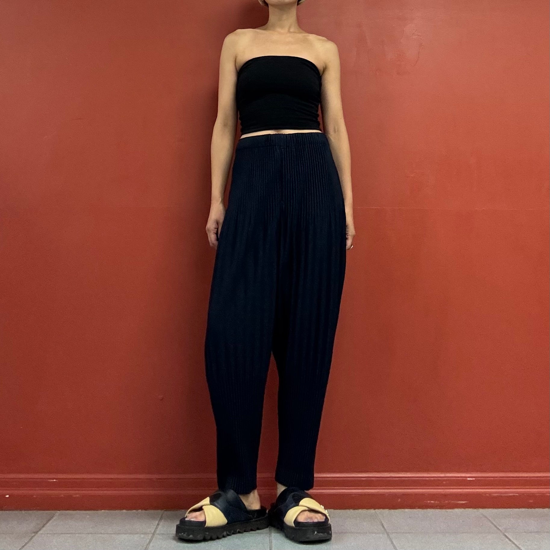 HOMME PLISSE ISSEY MIYAKE
(size 2)