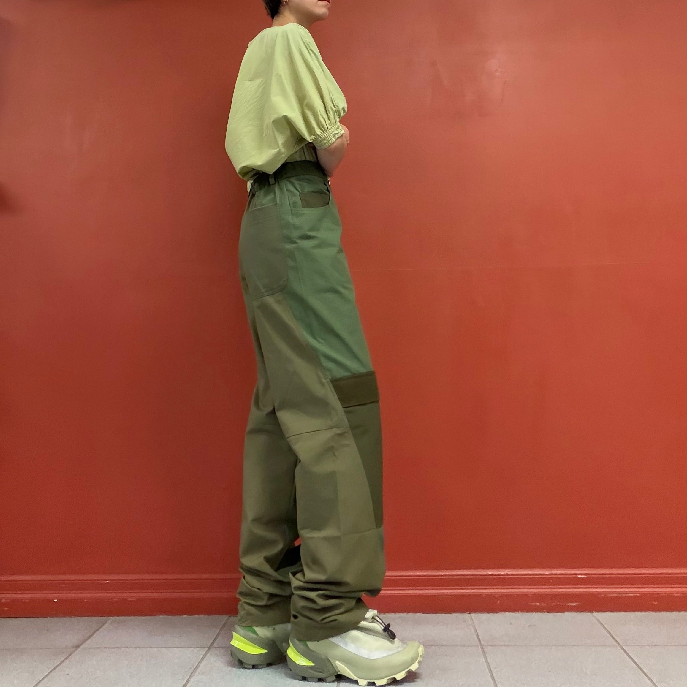 Panel knee pants