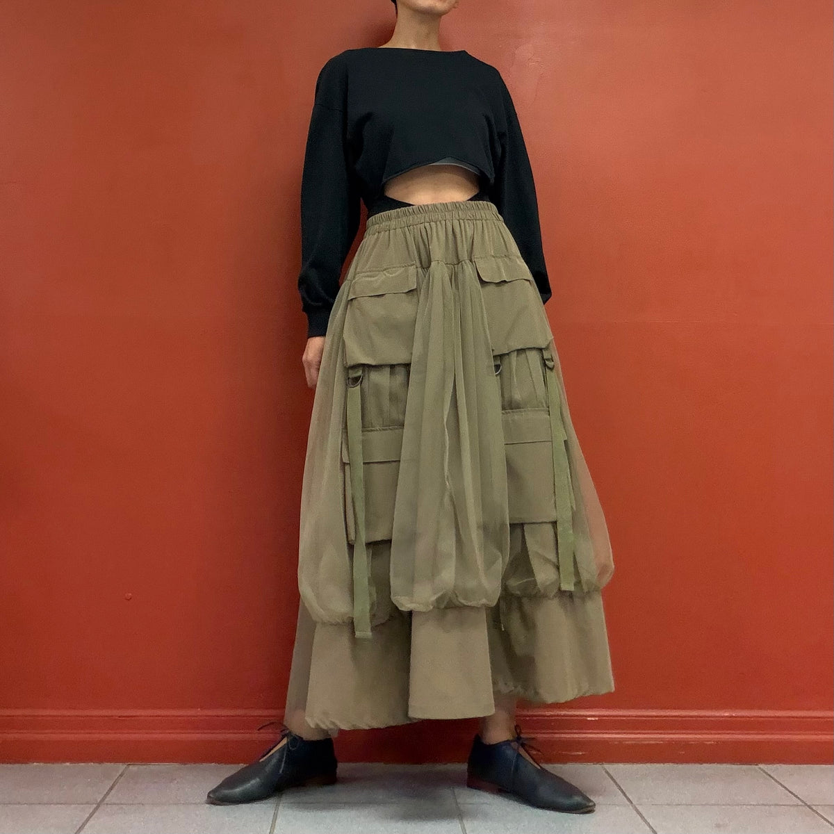 Tule docking cargo skirt with big pockets