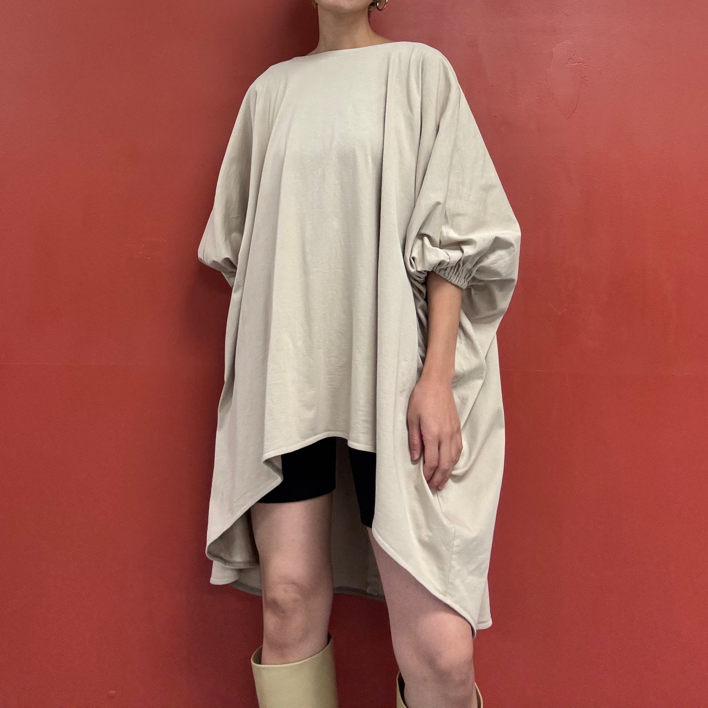 Relaxed dolman sleeves top