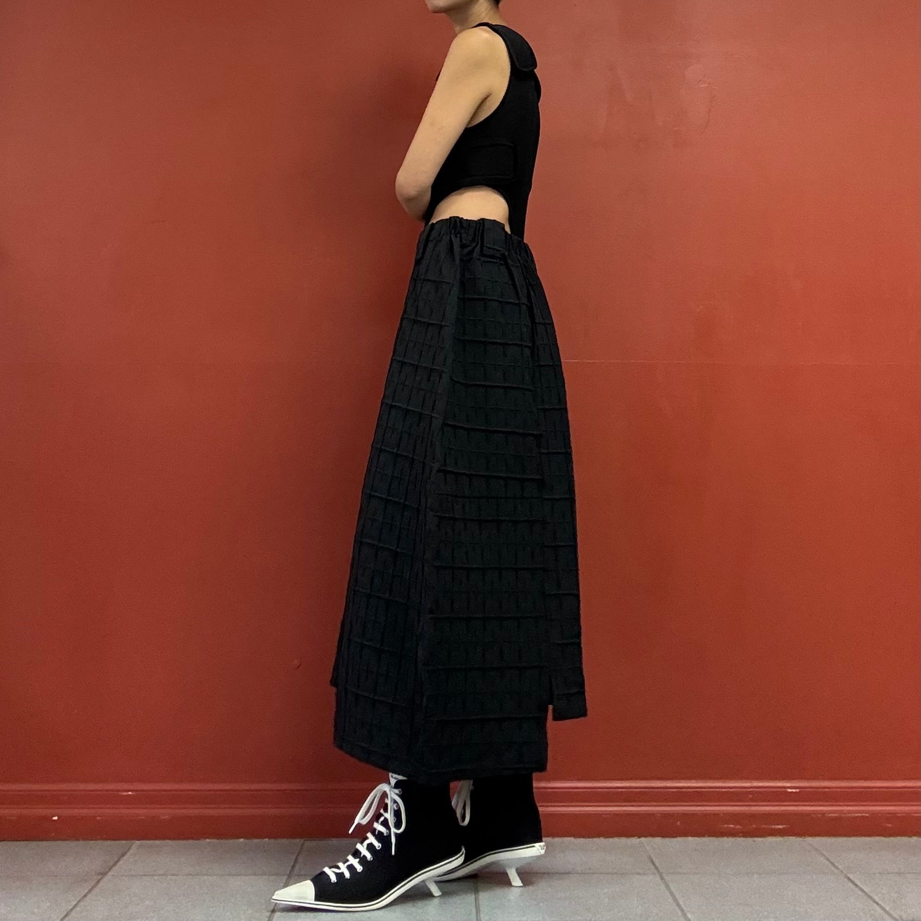 Asymmetrical skirt