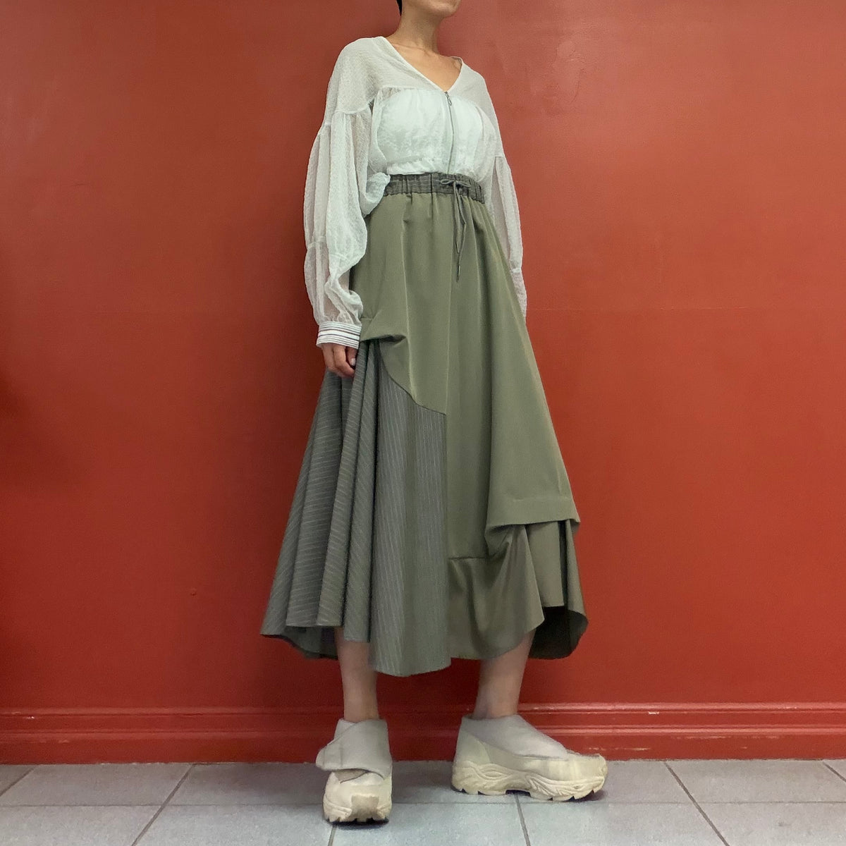 Moss layer skirt