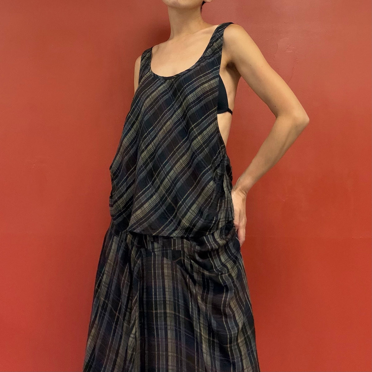 Scoop back no sleeves top