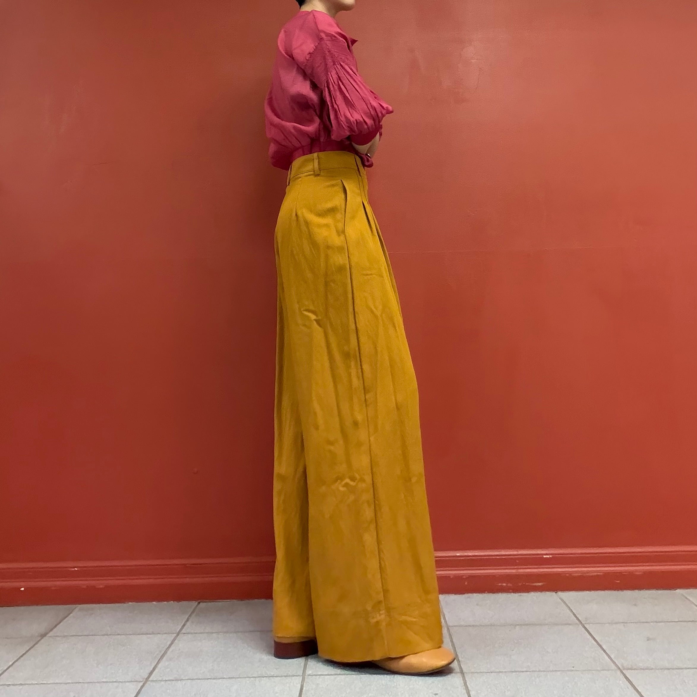 Wide pants