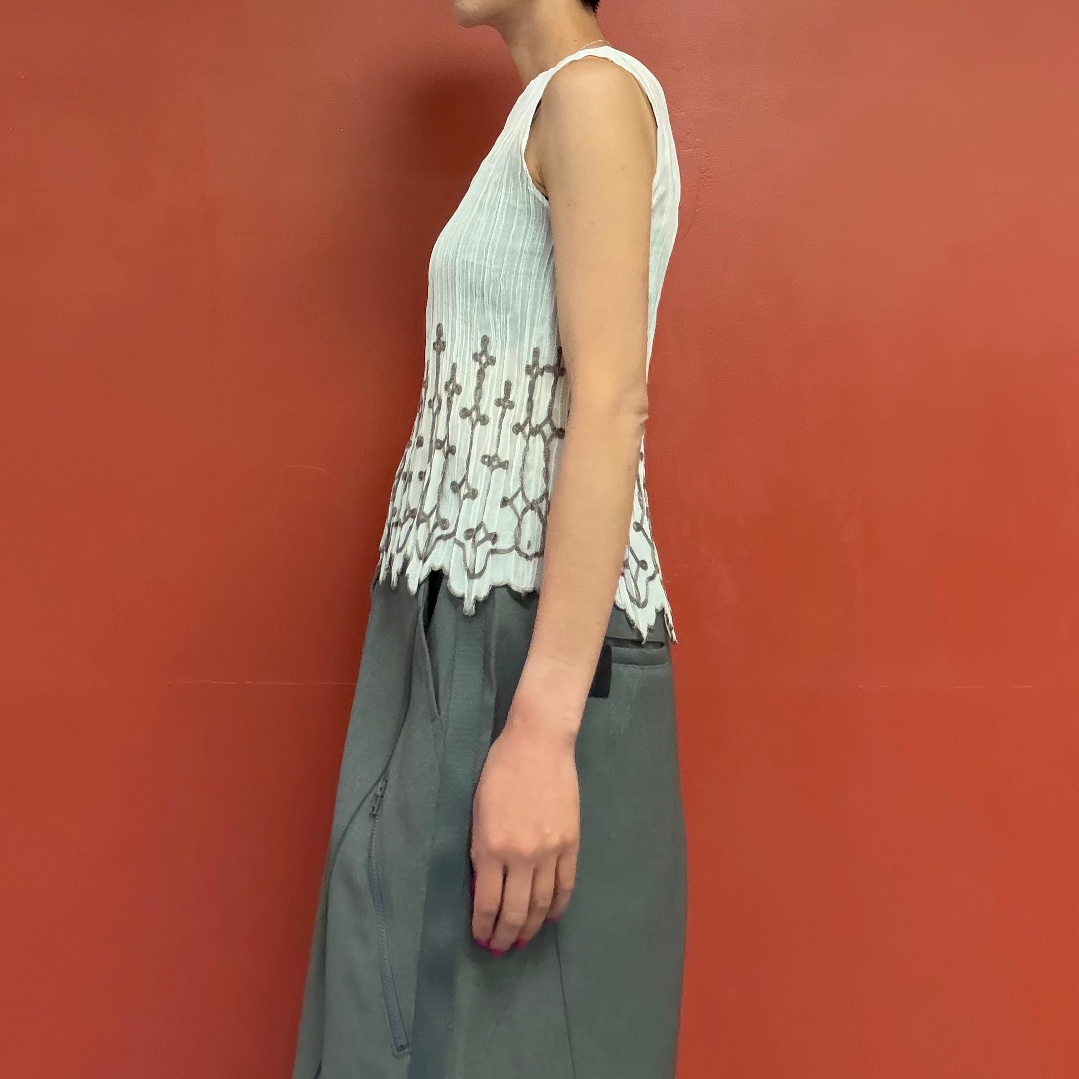 Embroidered pleated Top