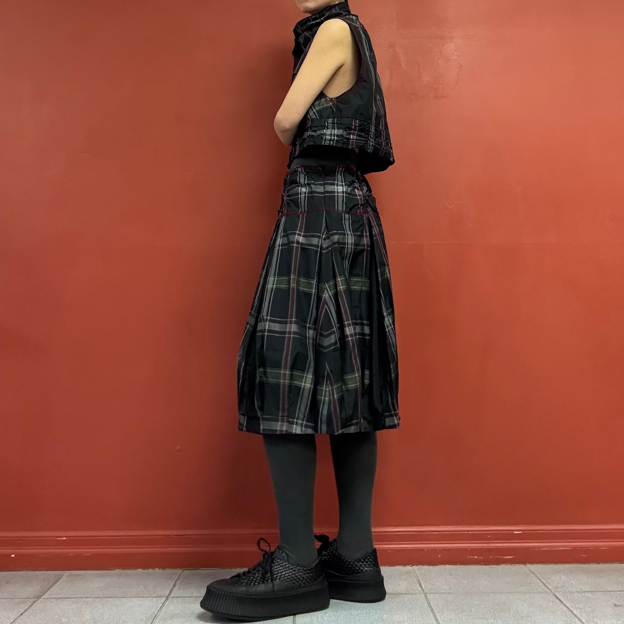 90s00s taffeta balloon skirt