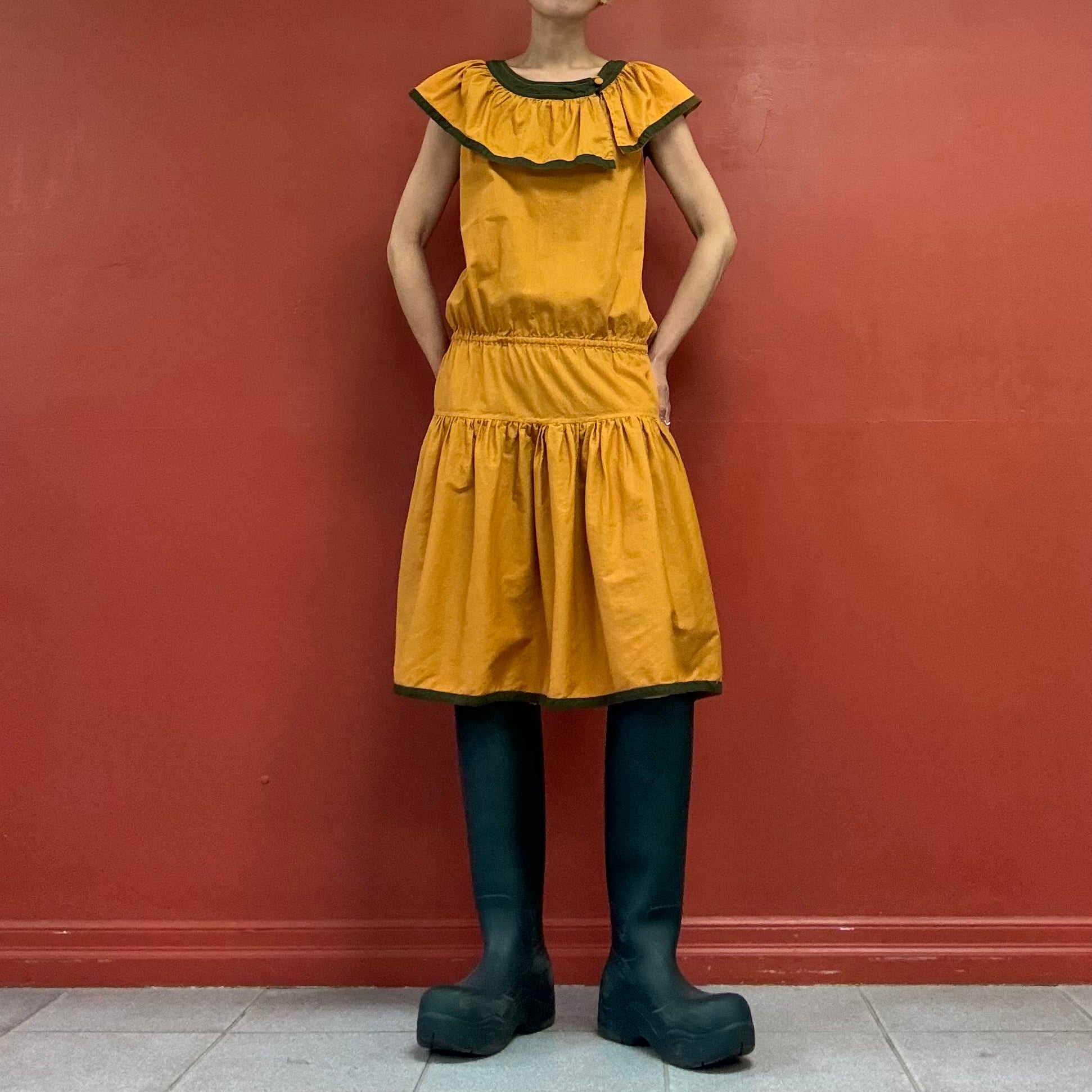80s90s dress with big collar