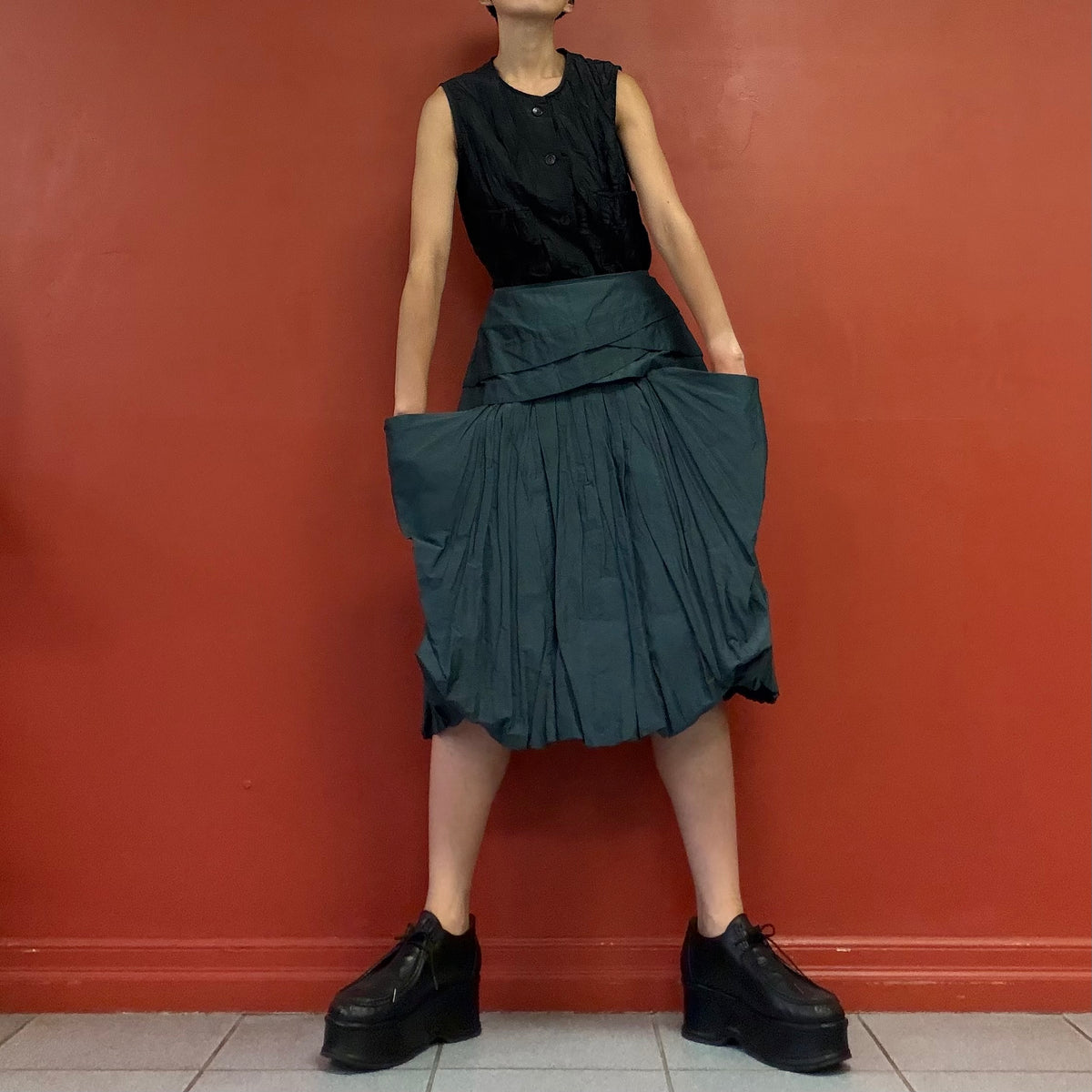 Wing skirt