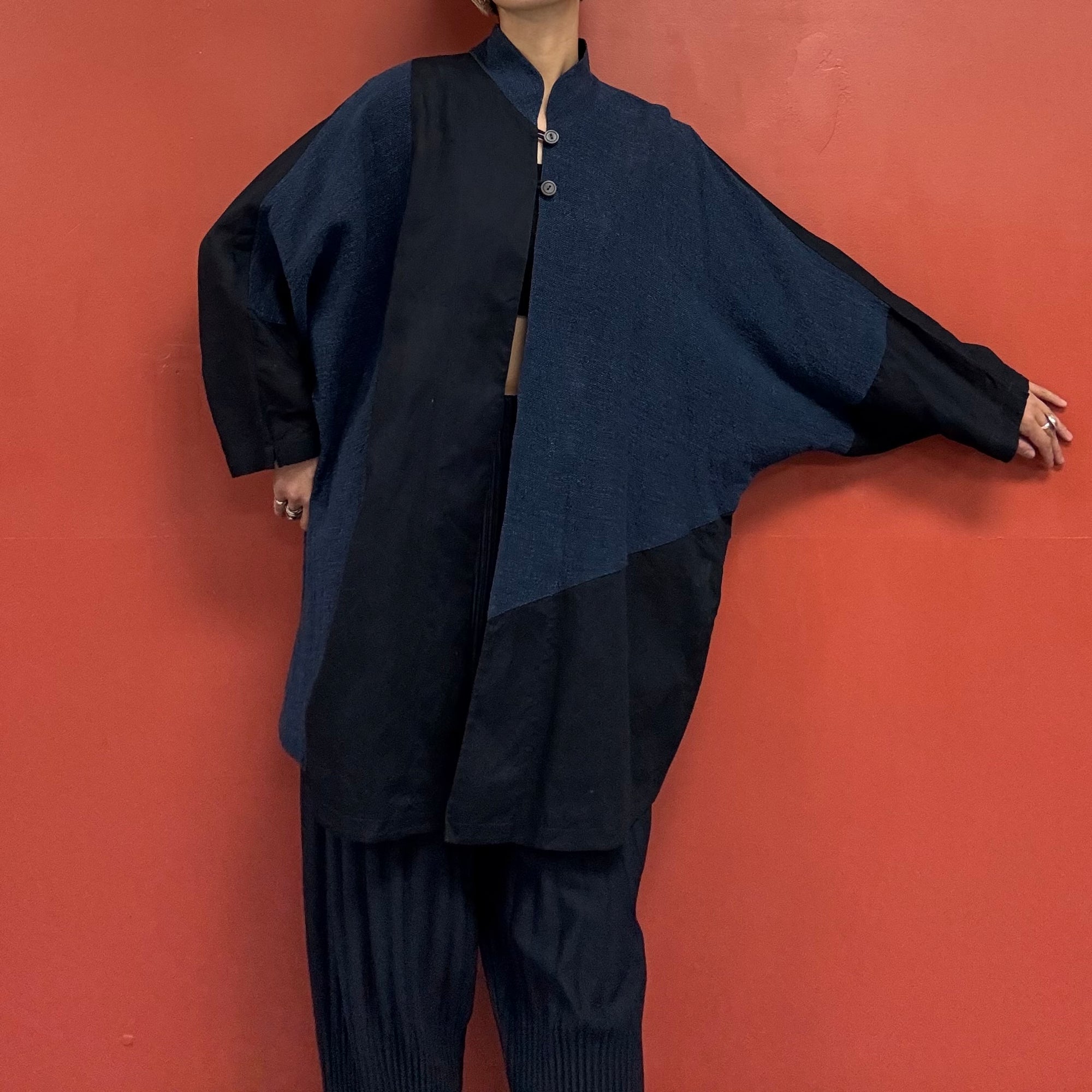 然 linen shirt