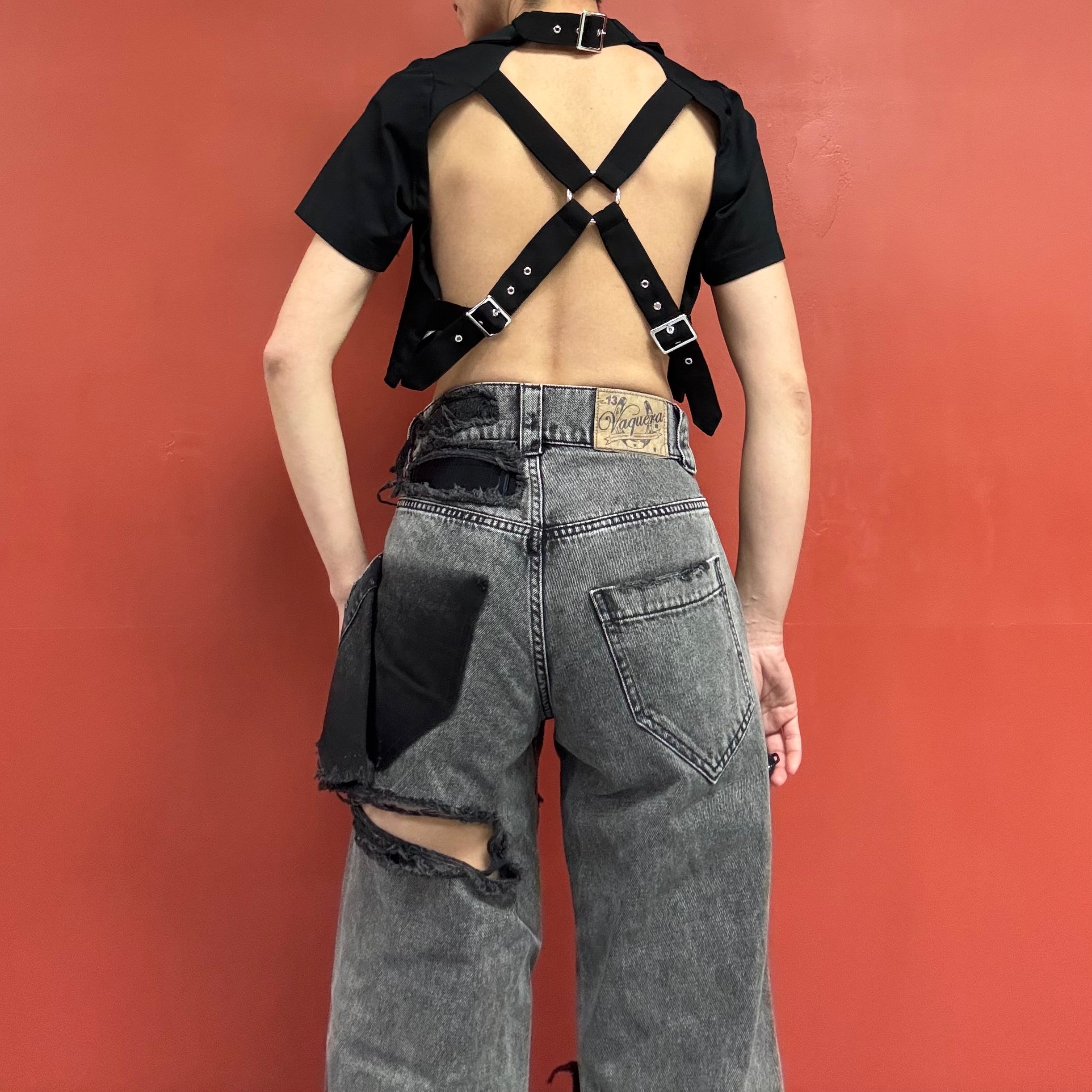noir kei ninomiya harness top