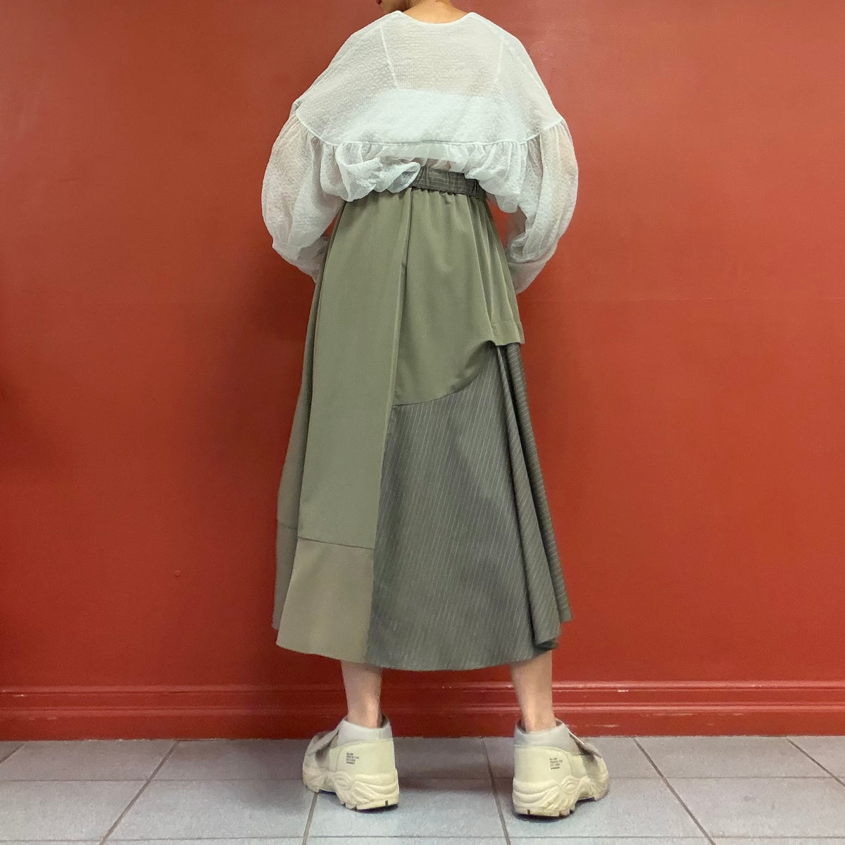 Moss layer skirt