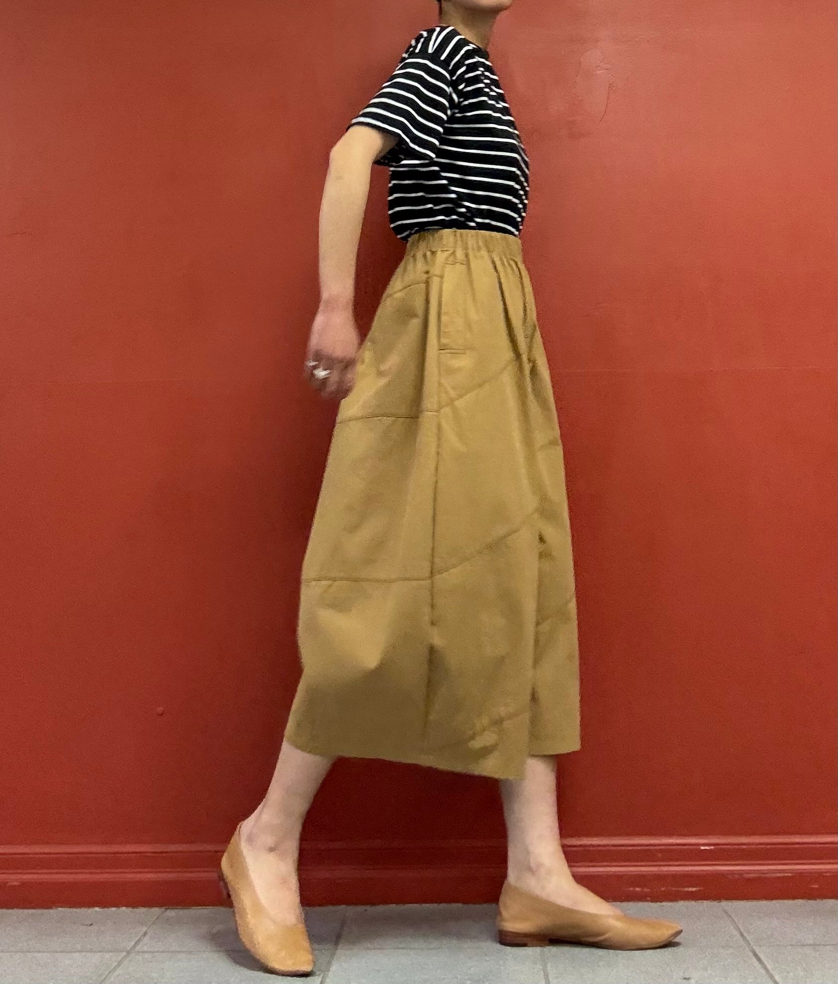Cropped wide pants