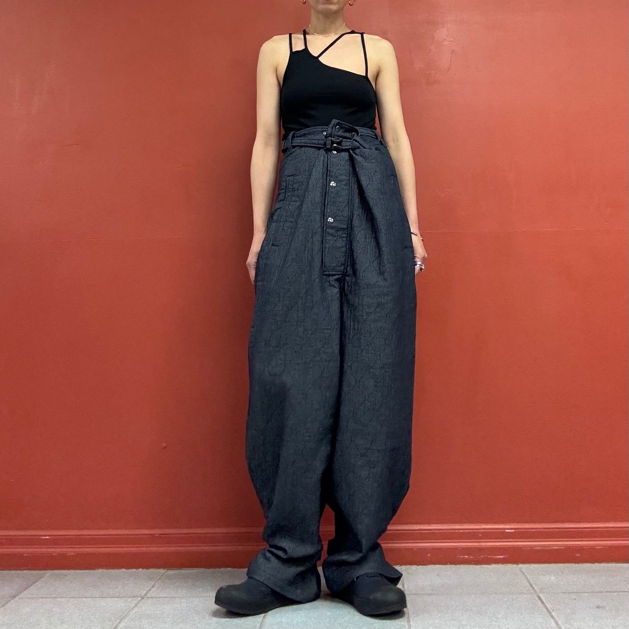 Edwina Hörl Panrs with straps