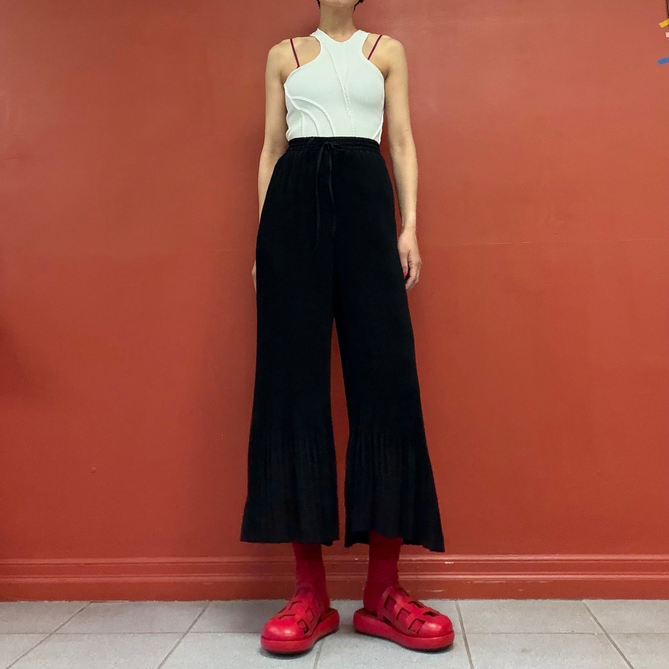 Pleated flared pants