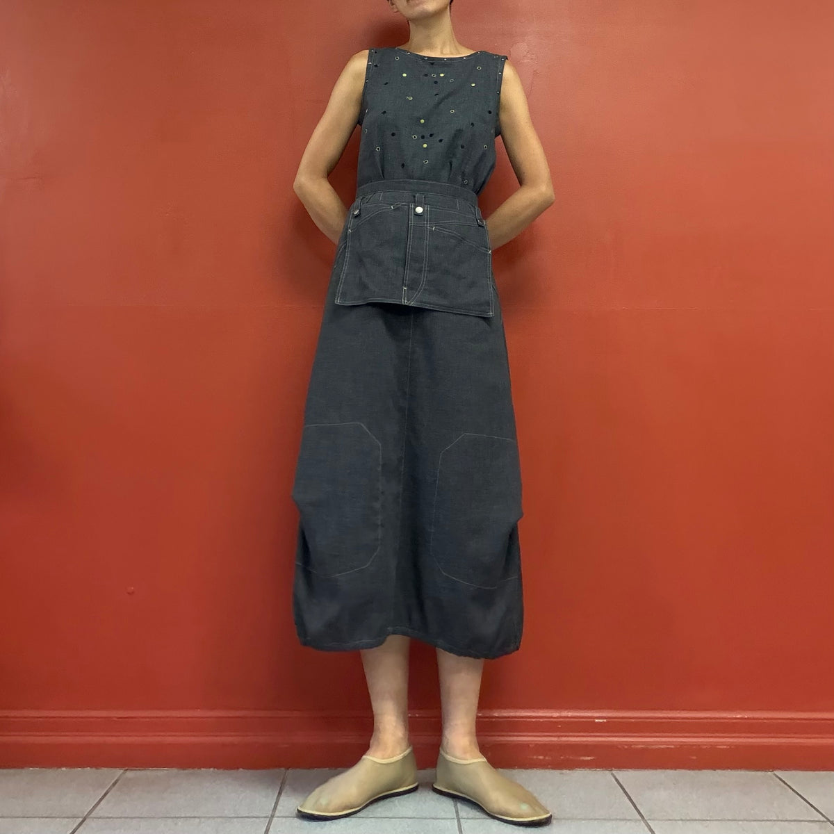 Front pocket skirt