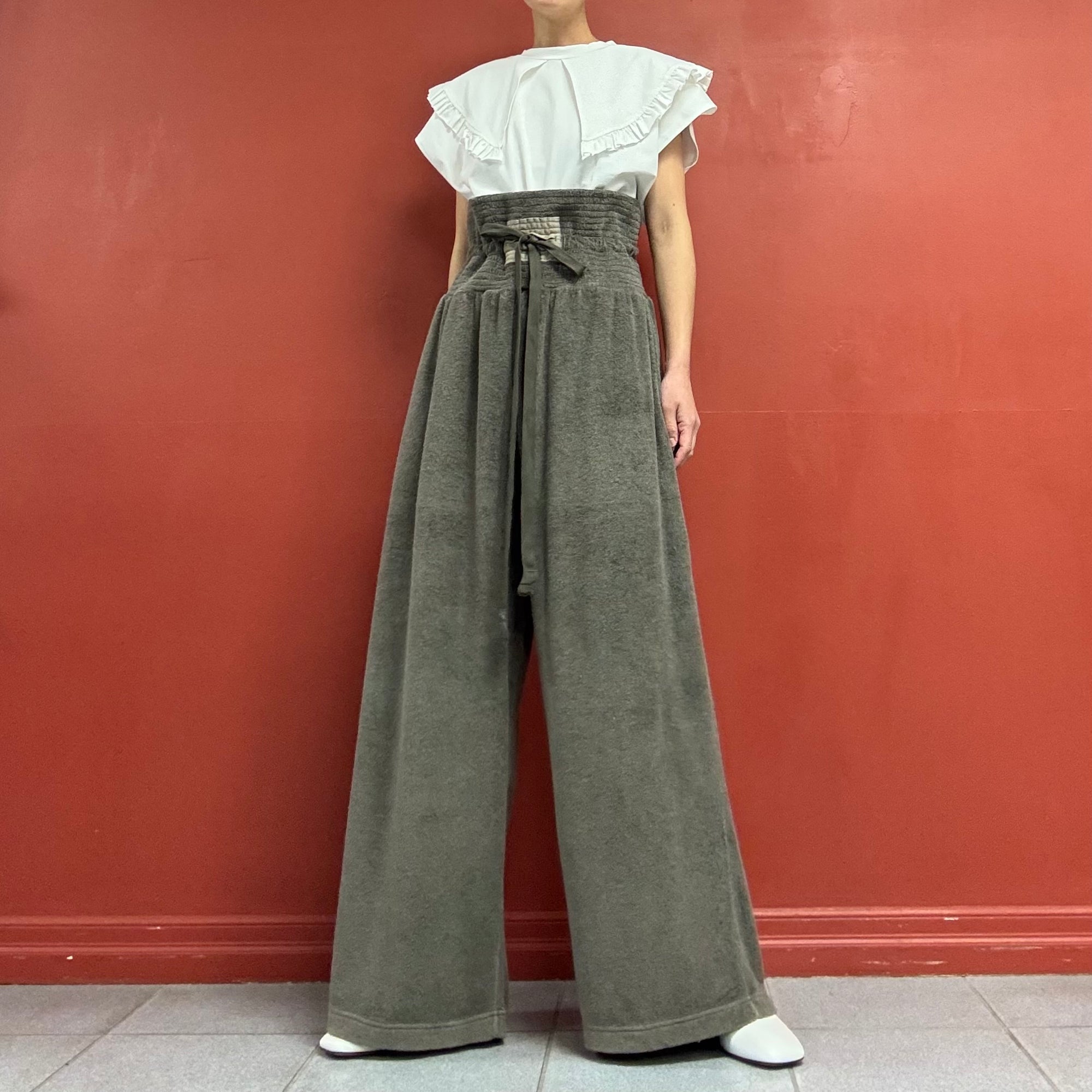 tac:tac Pile Fabric Super Wide Pants