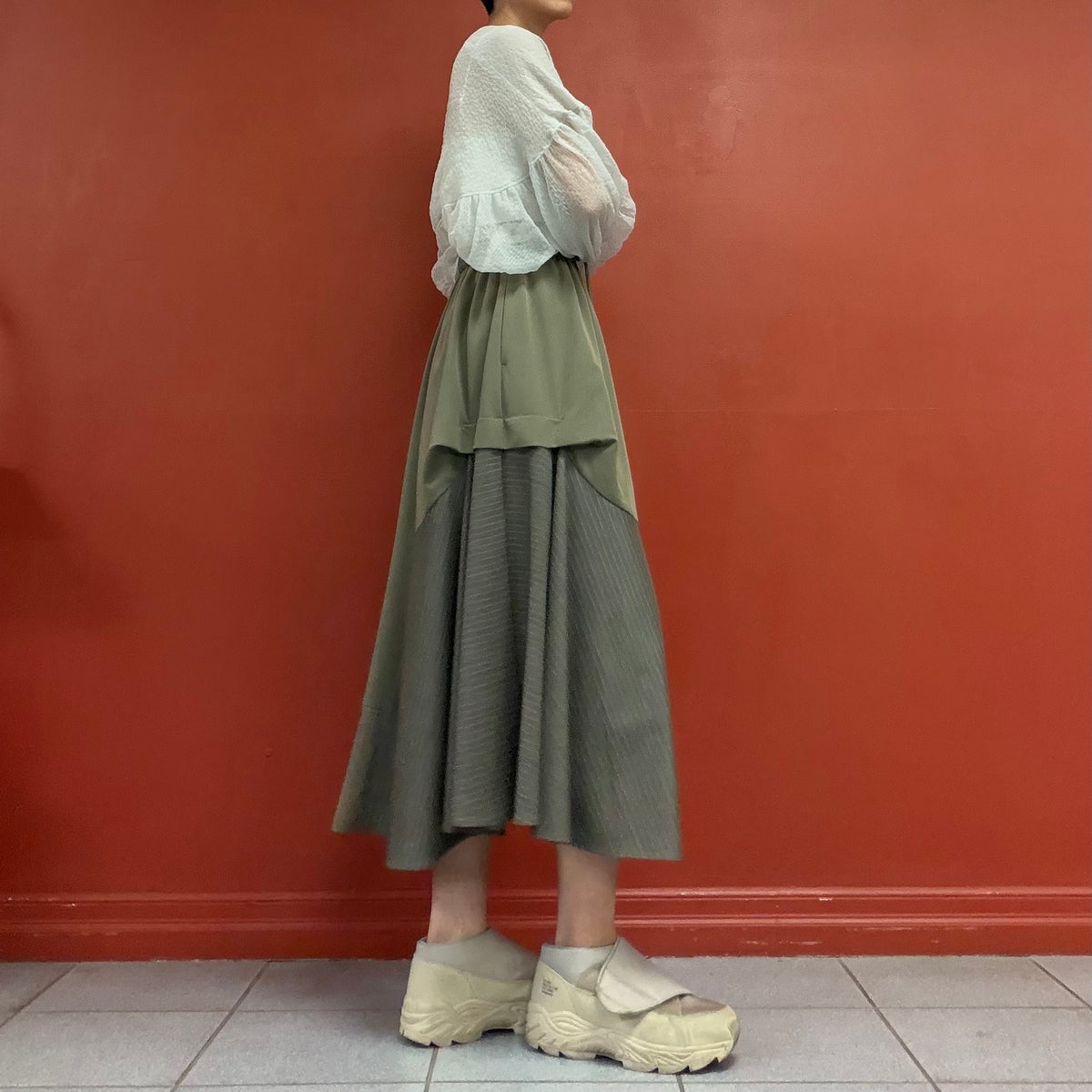 Moss layer skirt