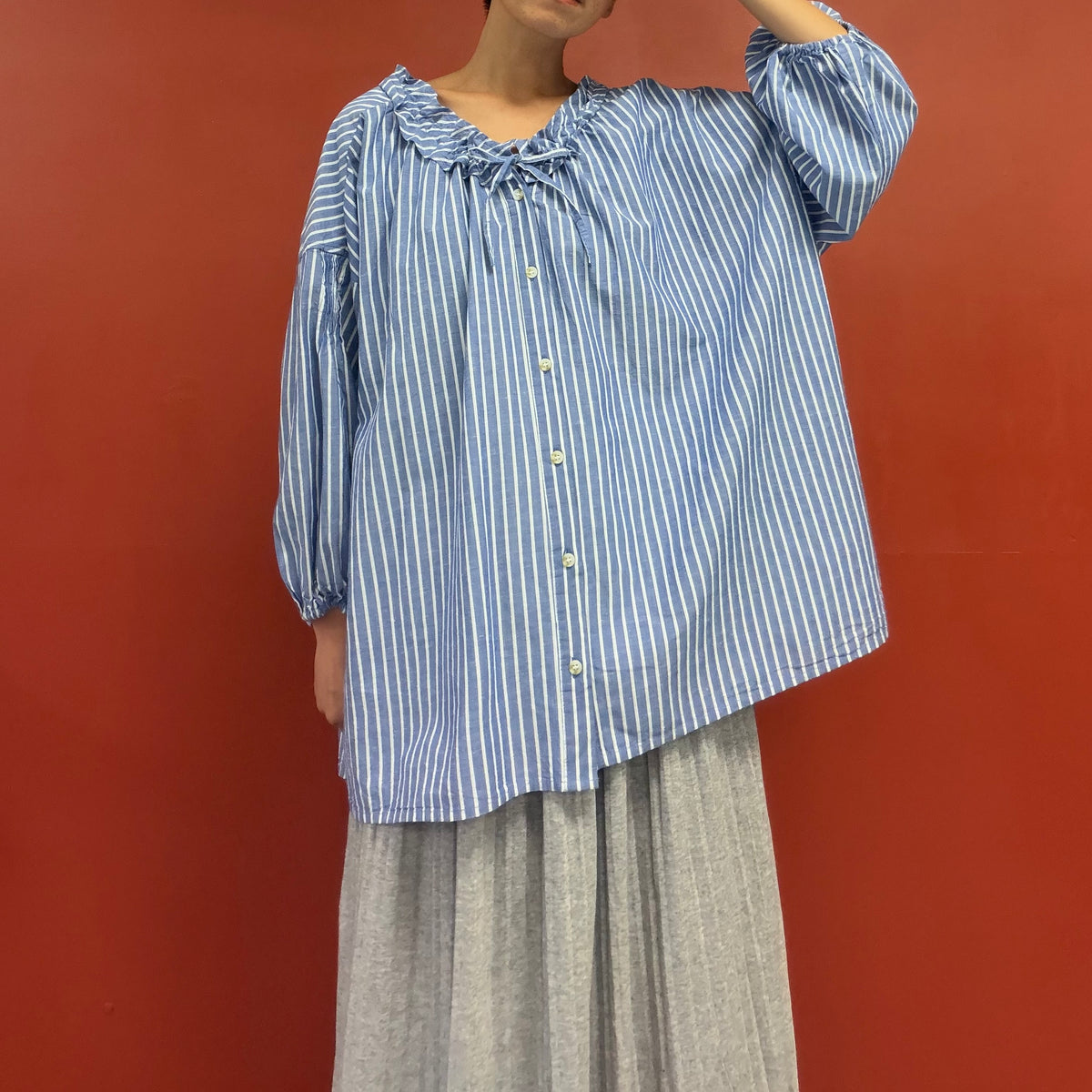 Stripes blouse with puffy sleeves