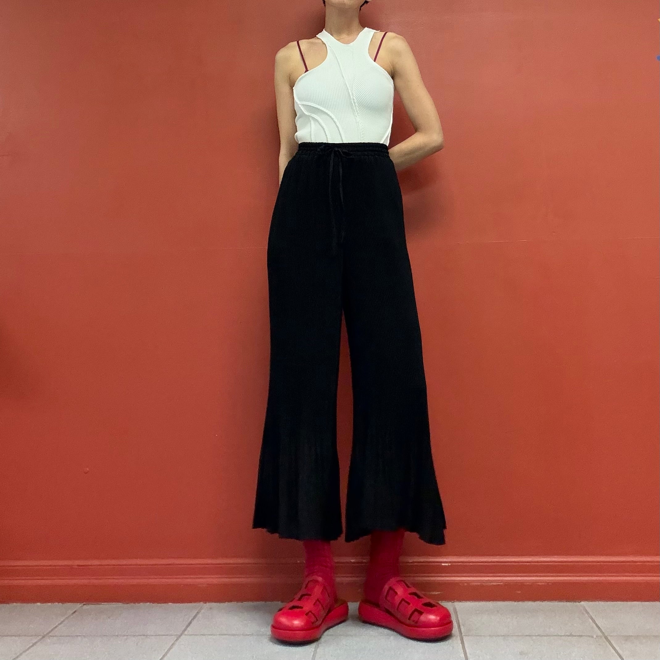 Pleated flared pants