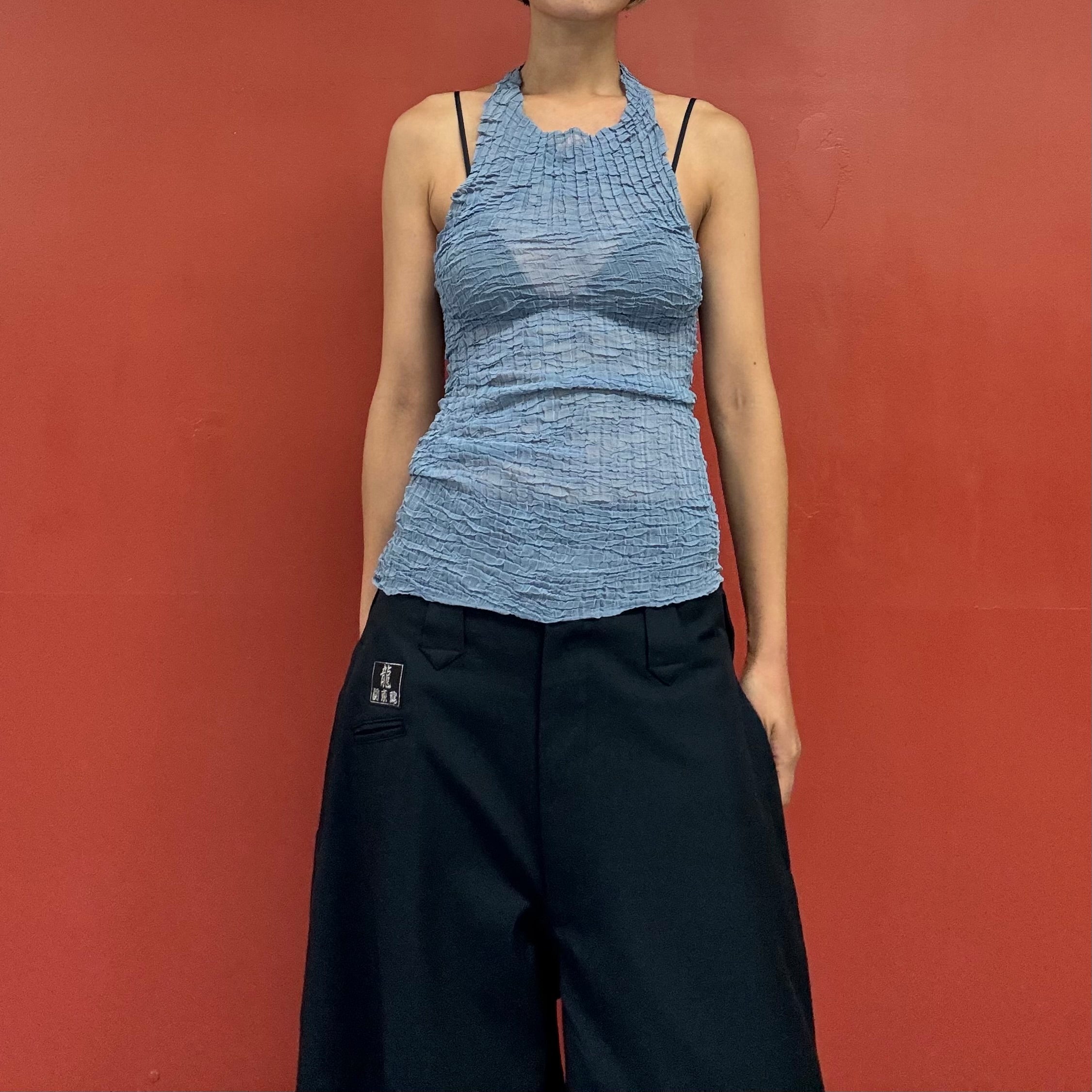 Pleats halter neck top