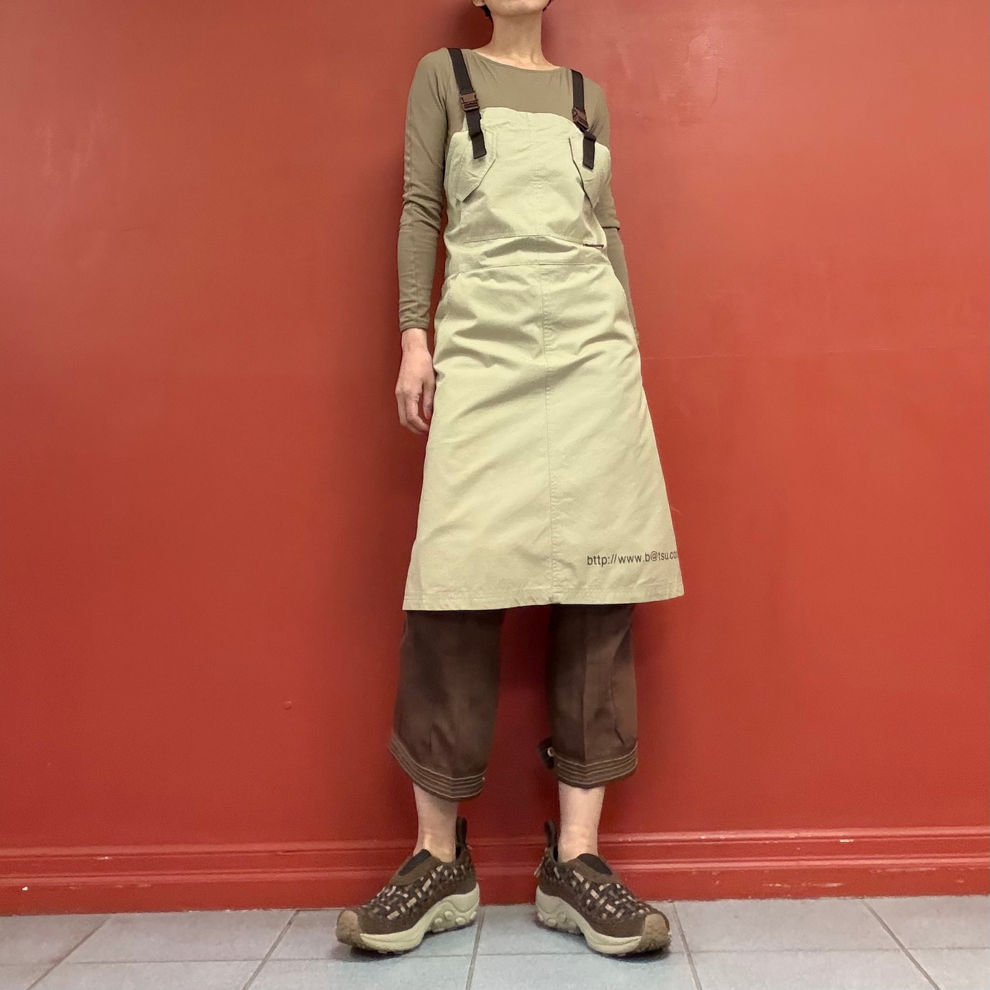 BA-TSU CLUB Cross-Back Utility Apron Skirt