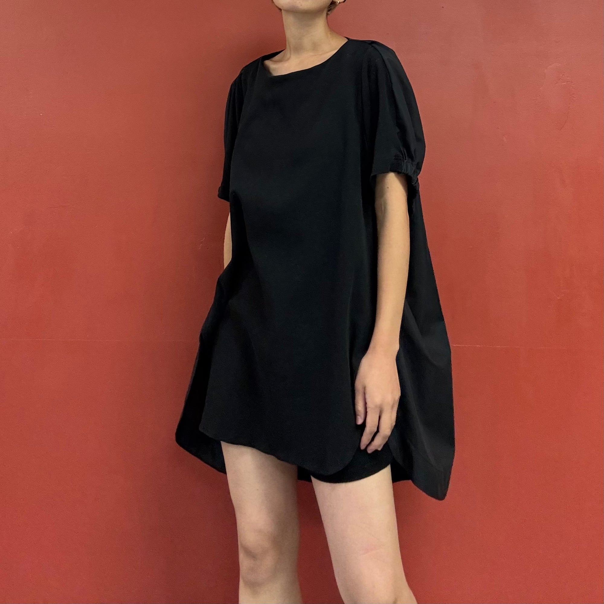 Contrast panel top