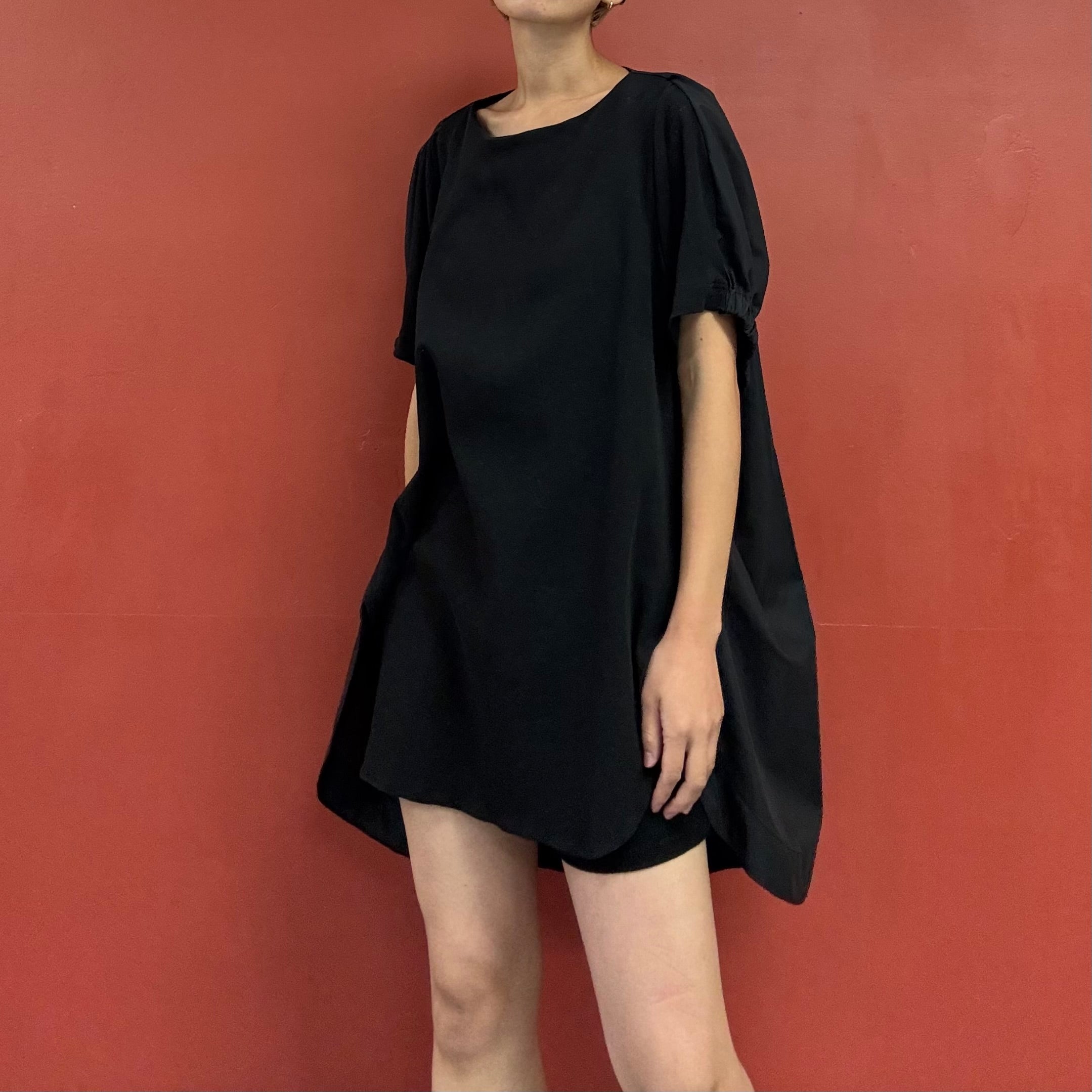 Contrast panel top