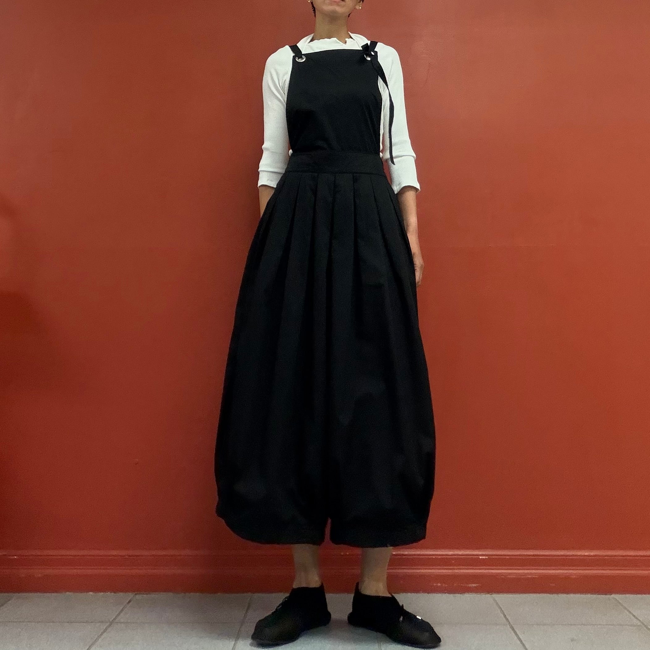 Apron balloon pants