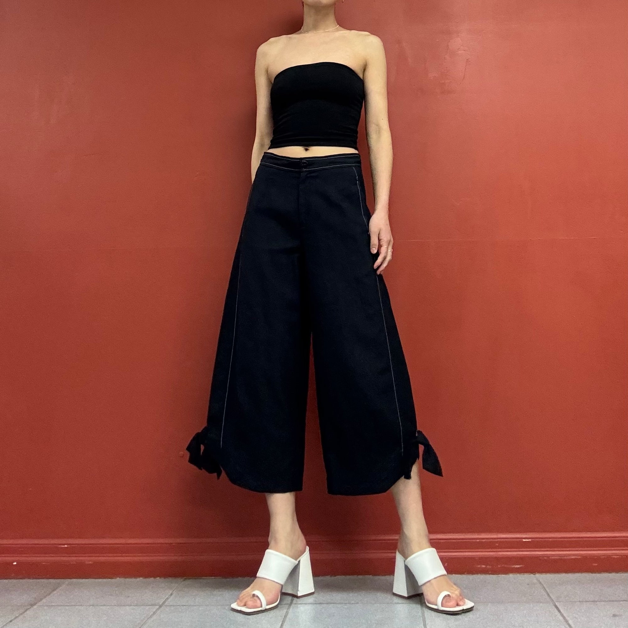 Cropped Pants